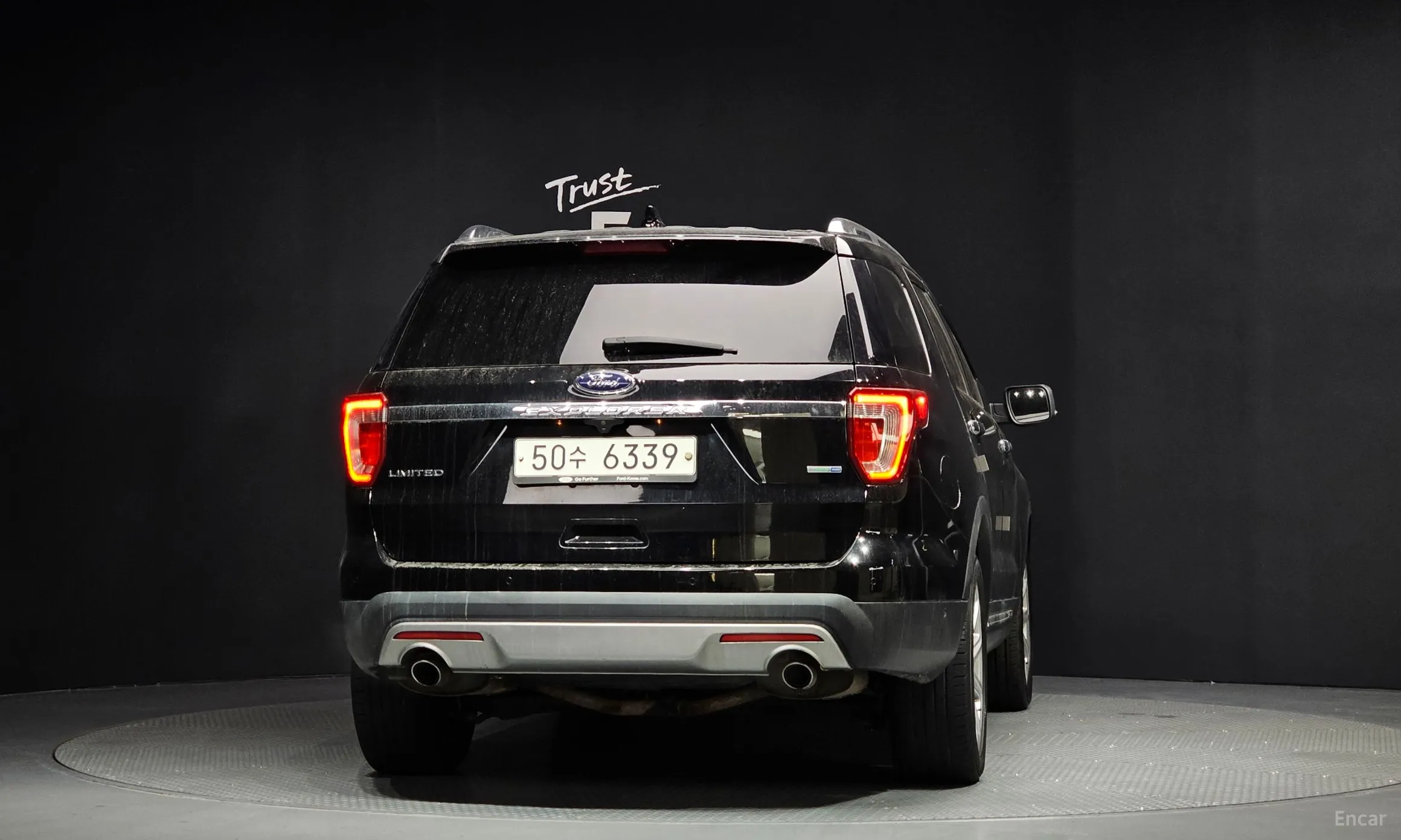 Ford Explorer превью 4