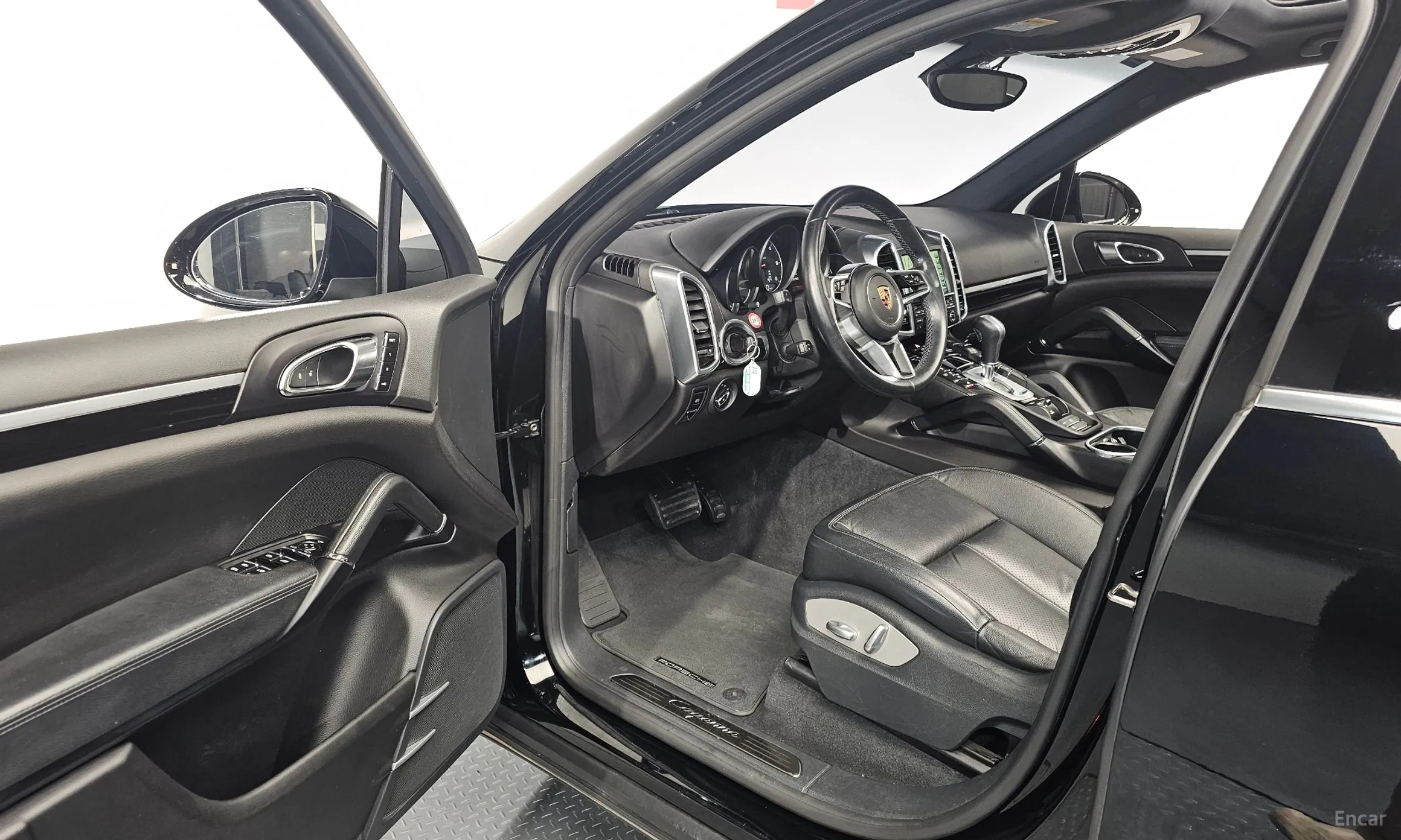 Porsche New Cayenne превью 10
