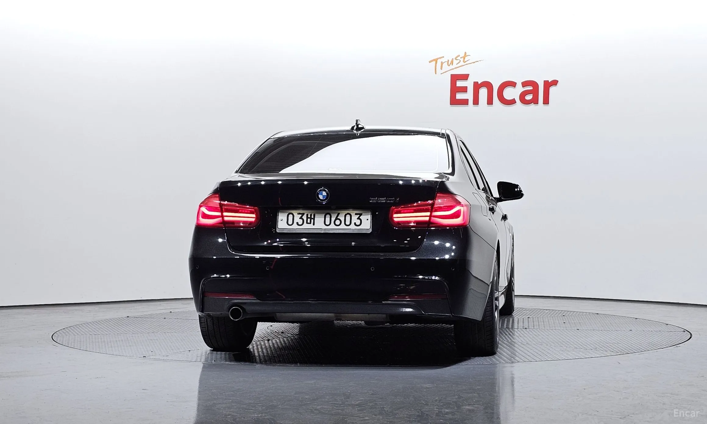 BMW 3 Series (F30) превью 4
