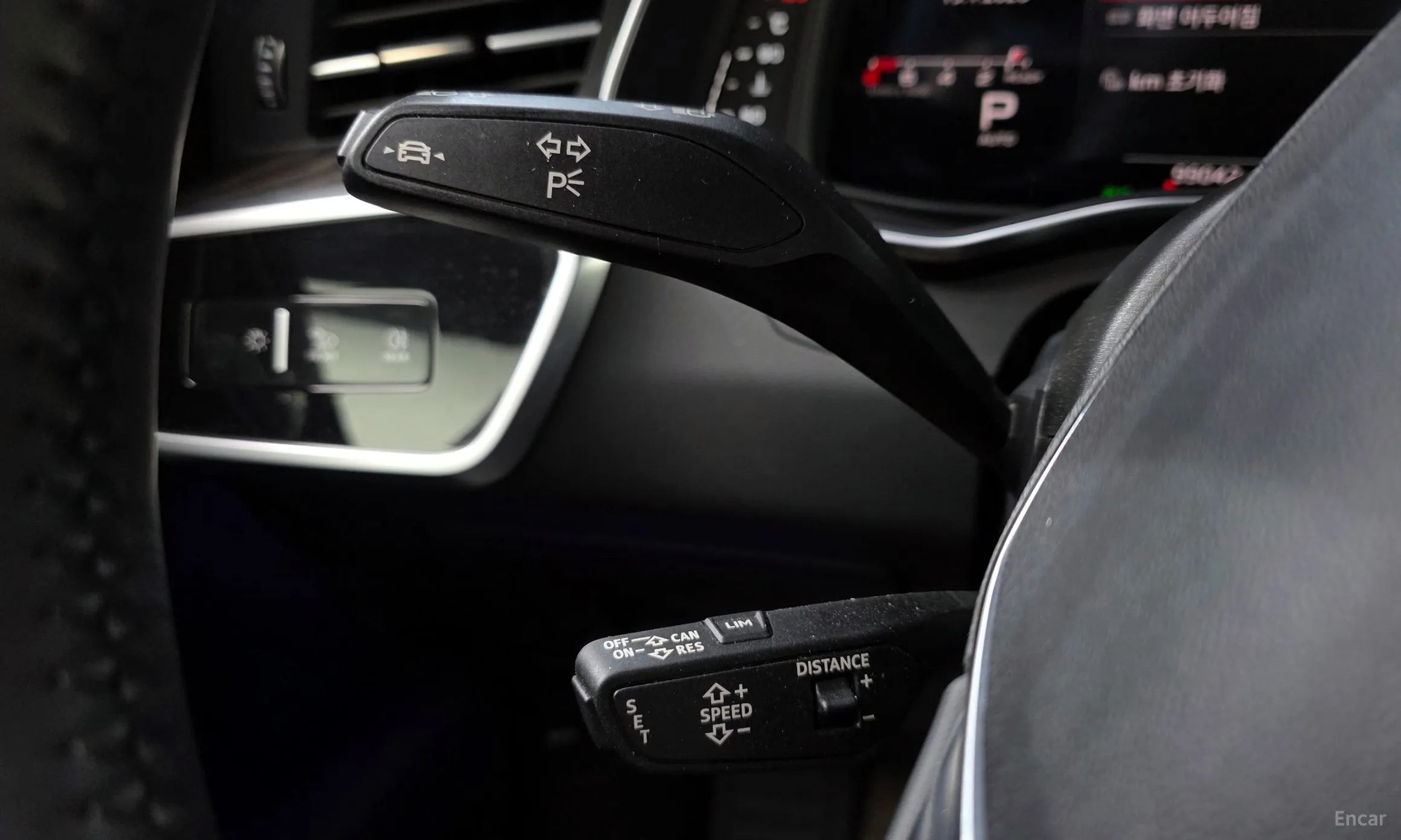 Audi A6 (C8) превью 11