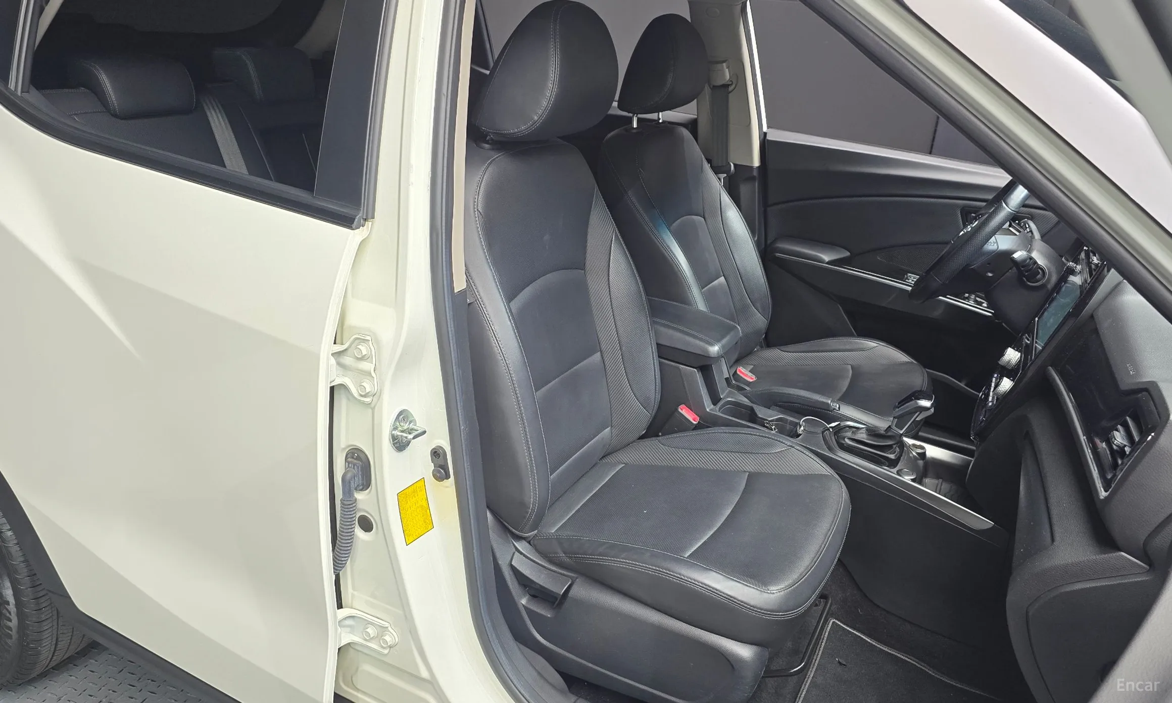KG Mobility (SsangYong) Berry New Tivoli превью 12