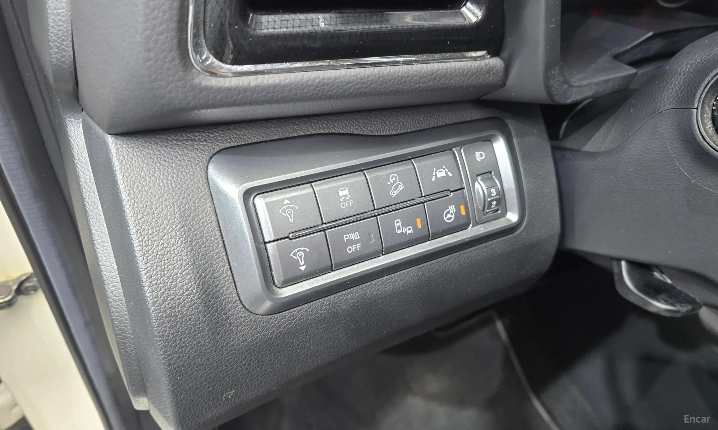 KG Mobility (SsangYong) Berry New Tivoli превью 15
