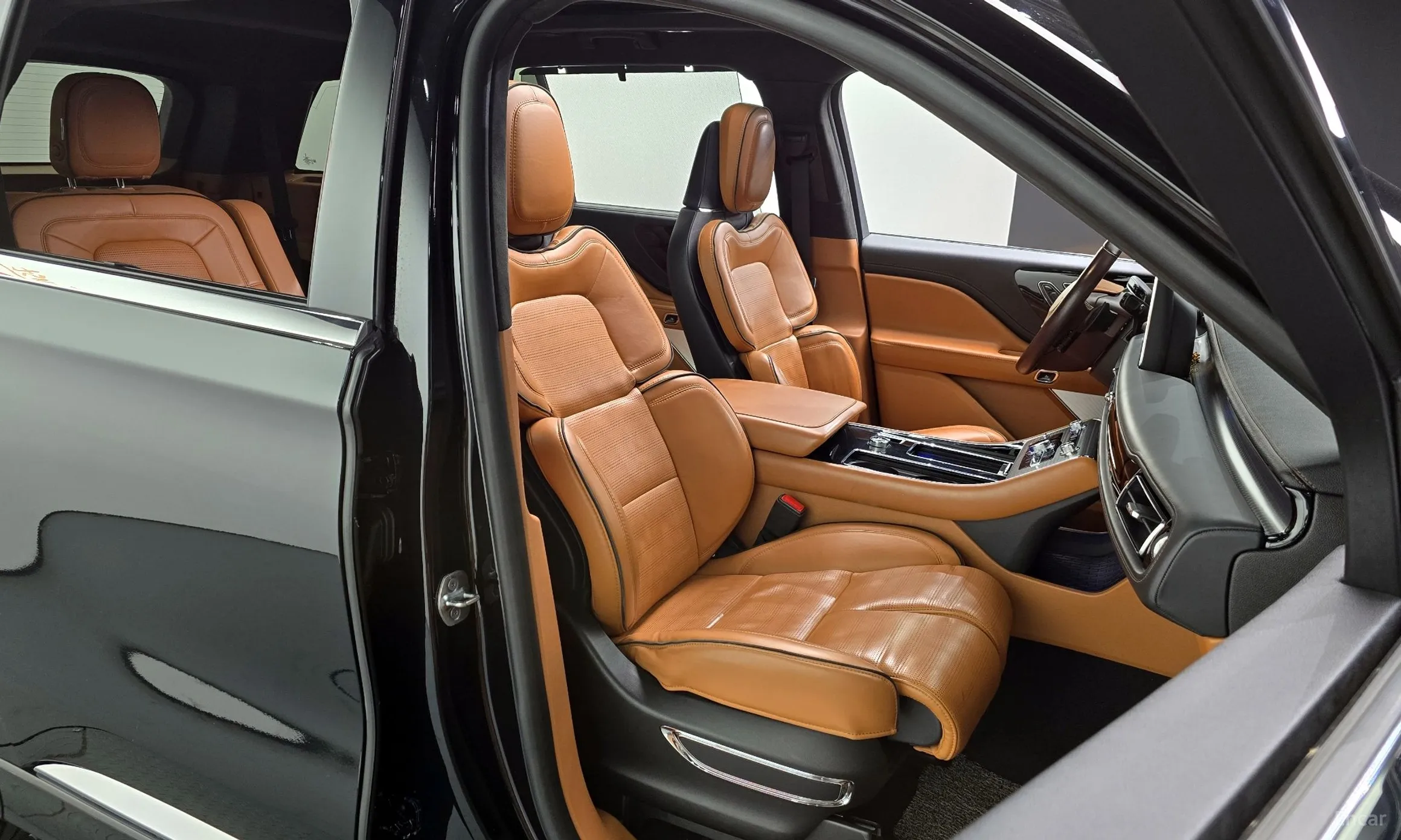 Lincoln Aviator 2nd Generation превью 12