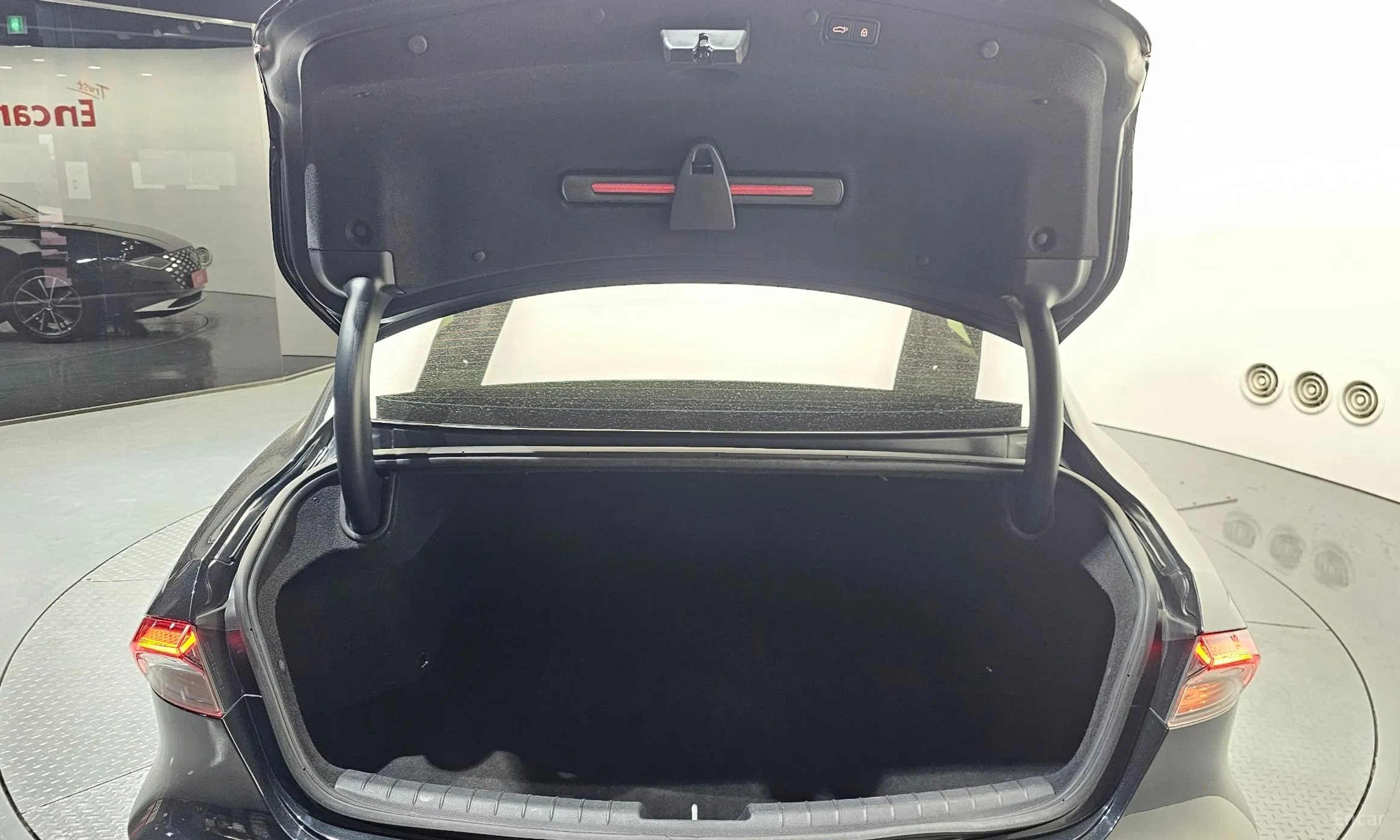 Hyundai Grandeur IG превью 20