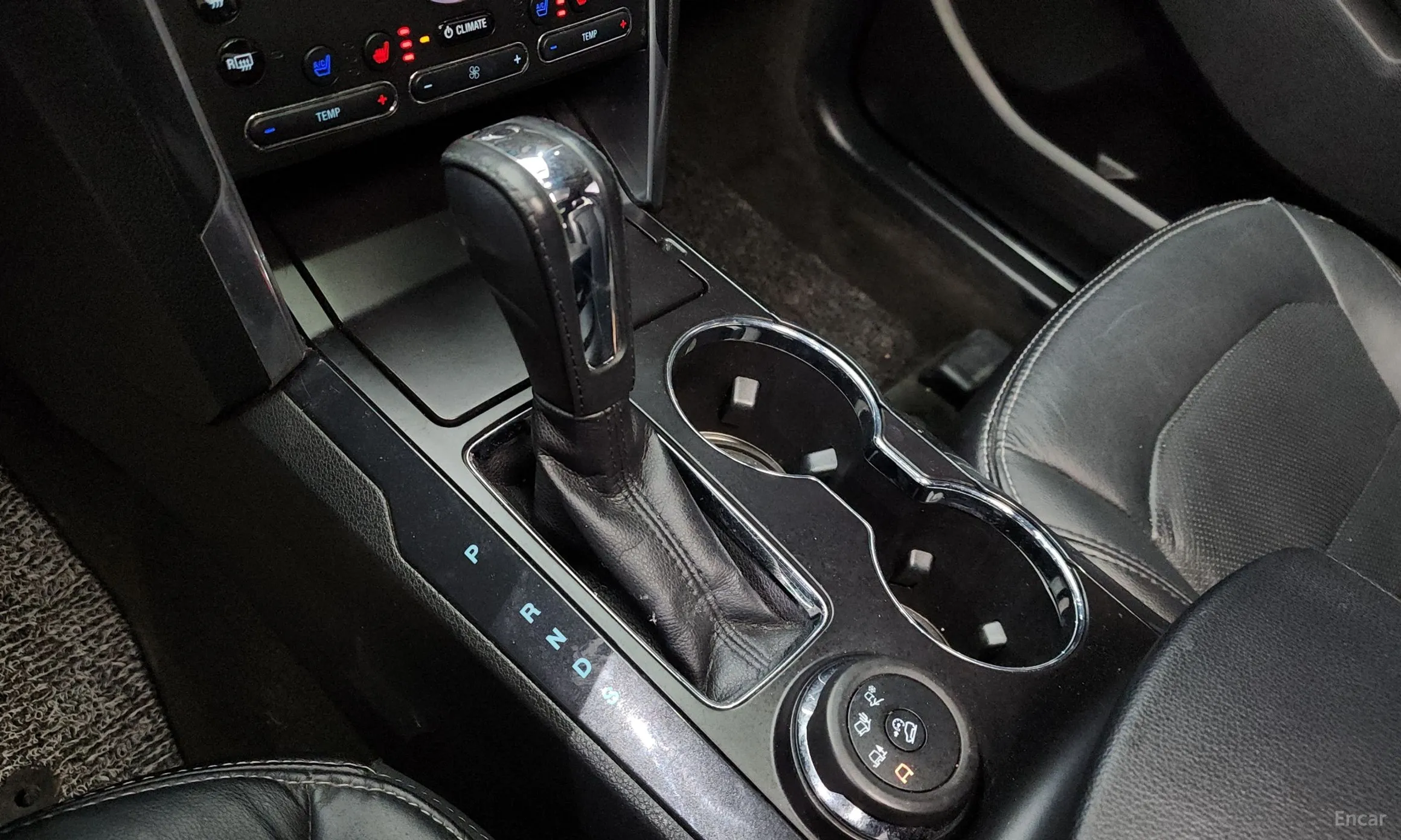 Ford Explorer превью 9