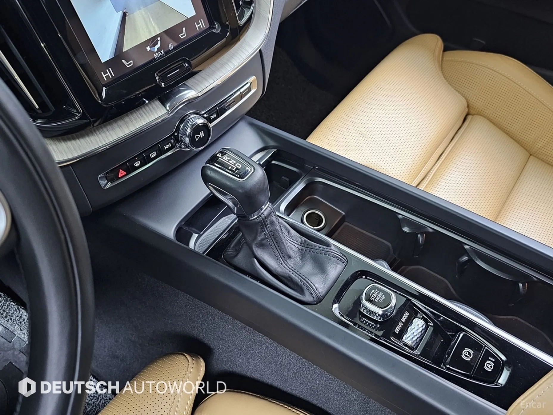 Volvo XC60 Gen 2 превью 9