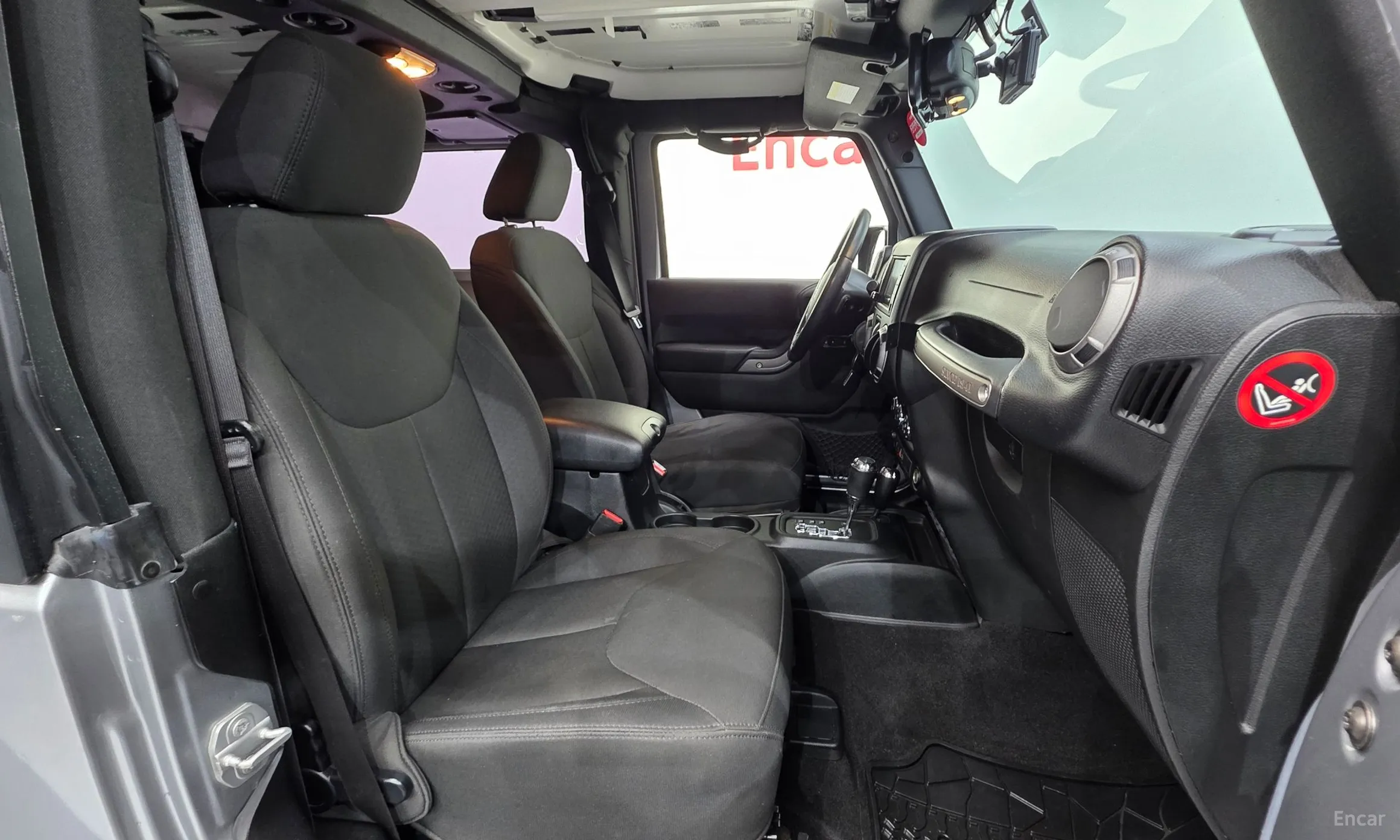 Jeep Wrangler (JK) превью 10