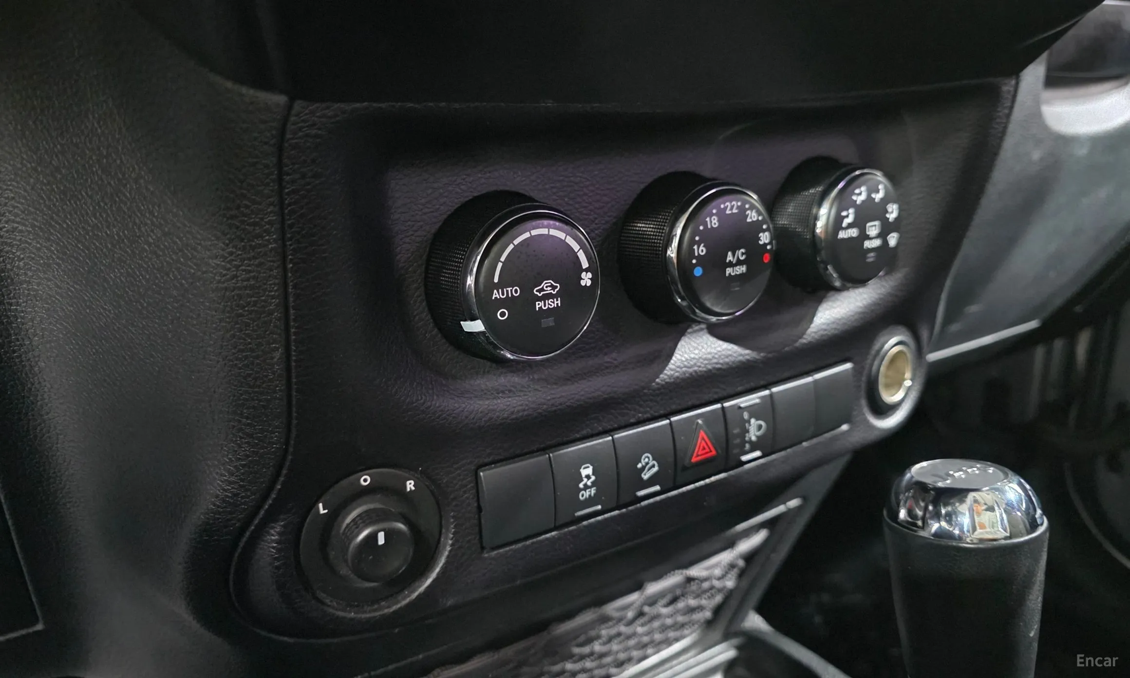 Jeep Wrangler (JK) превью 17