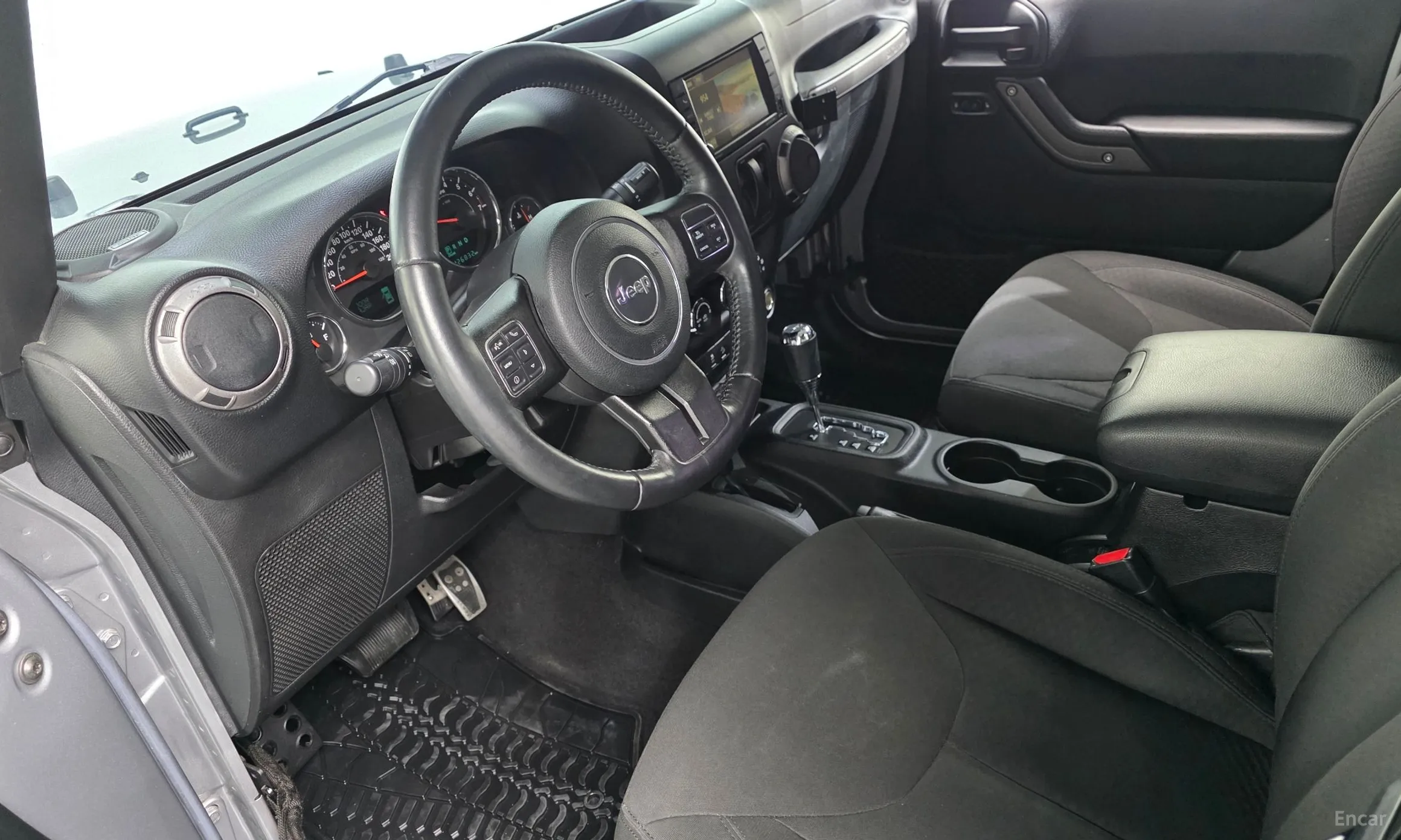 Jeep Wrangler (JK) превью 7
