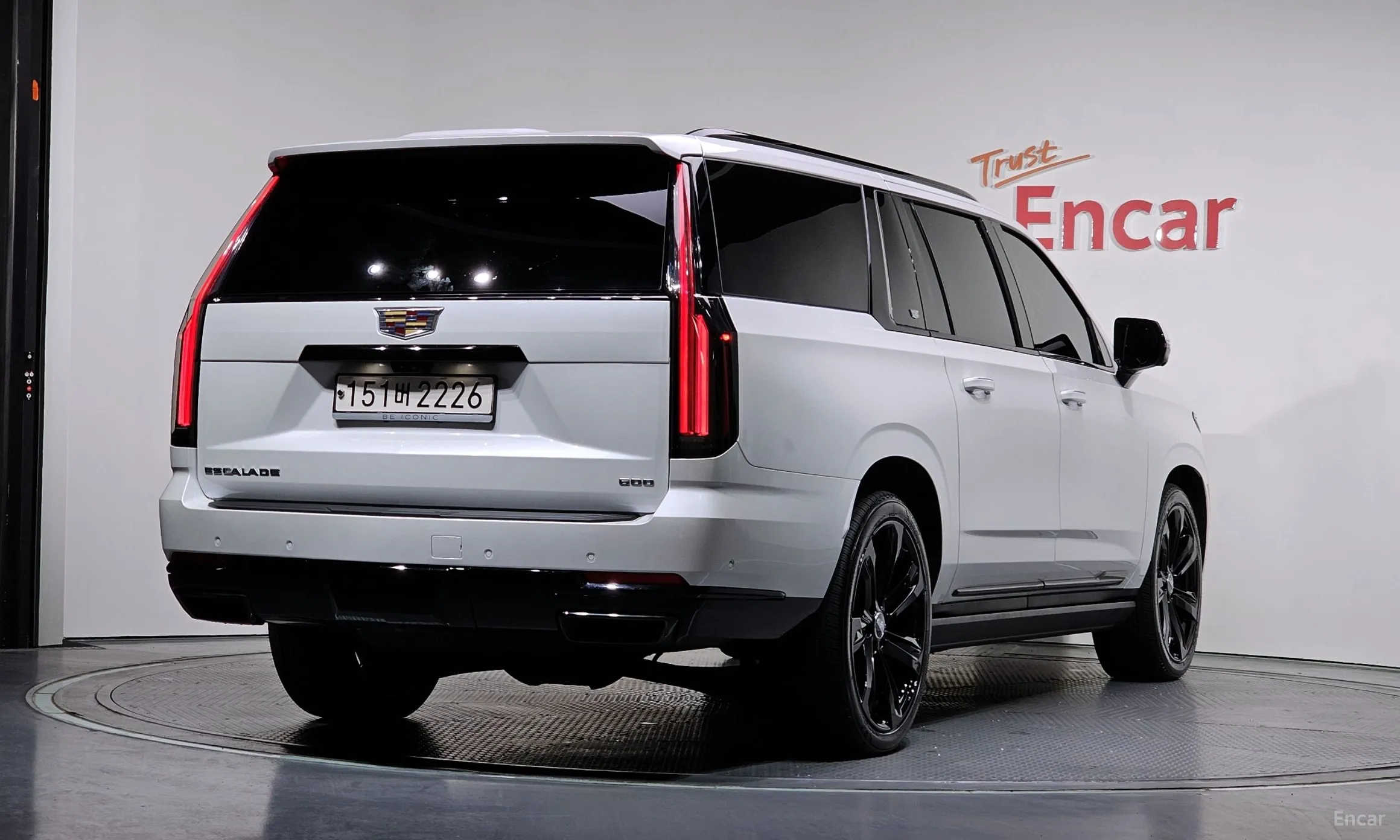 Cadillac Escalade 5th Generation