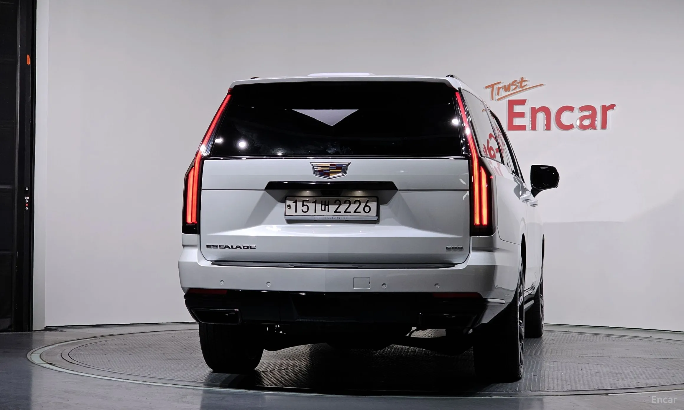 Cadillac Escalade 5th Generation превью 4