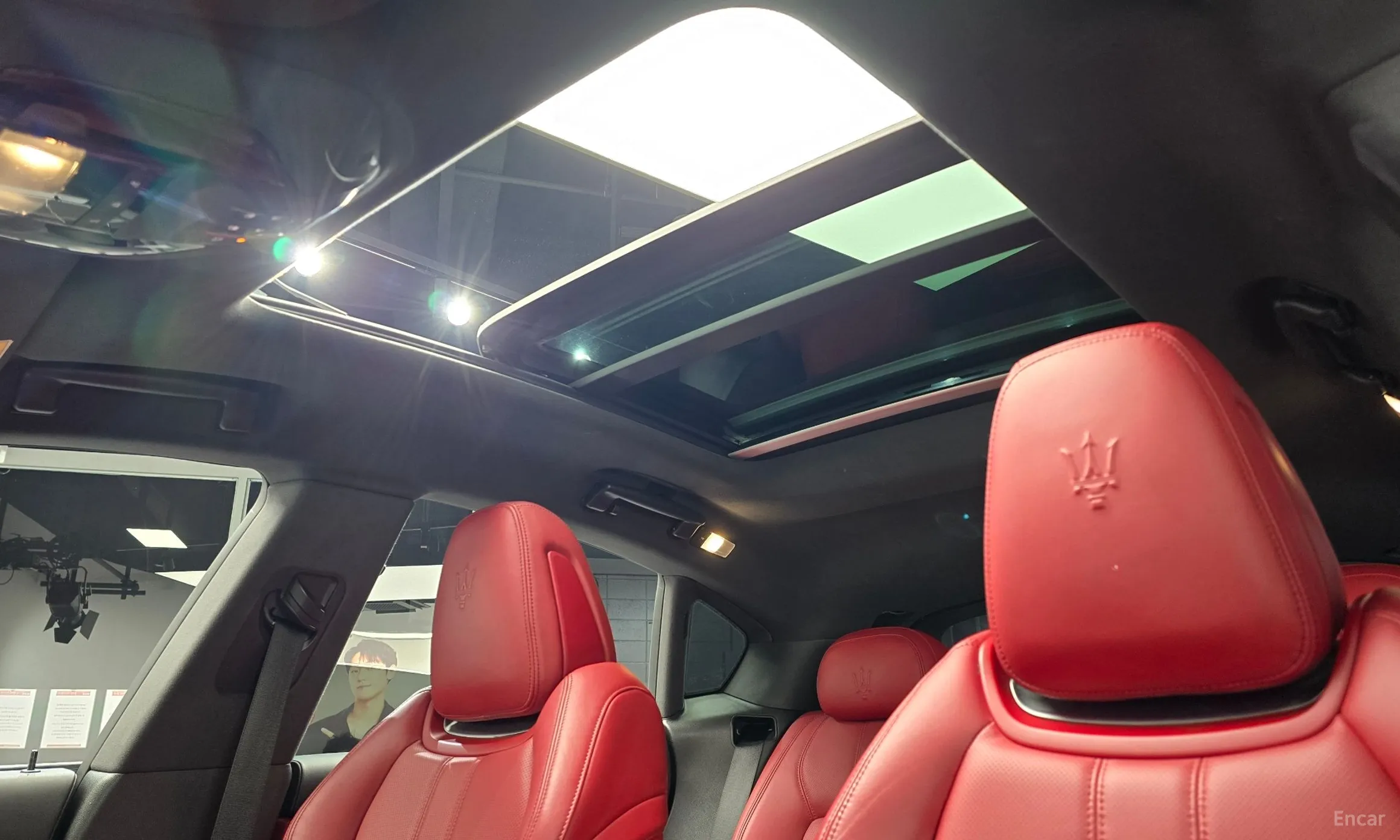 Maserati Levante превью 19