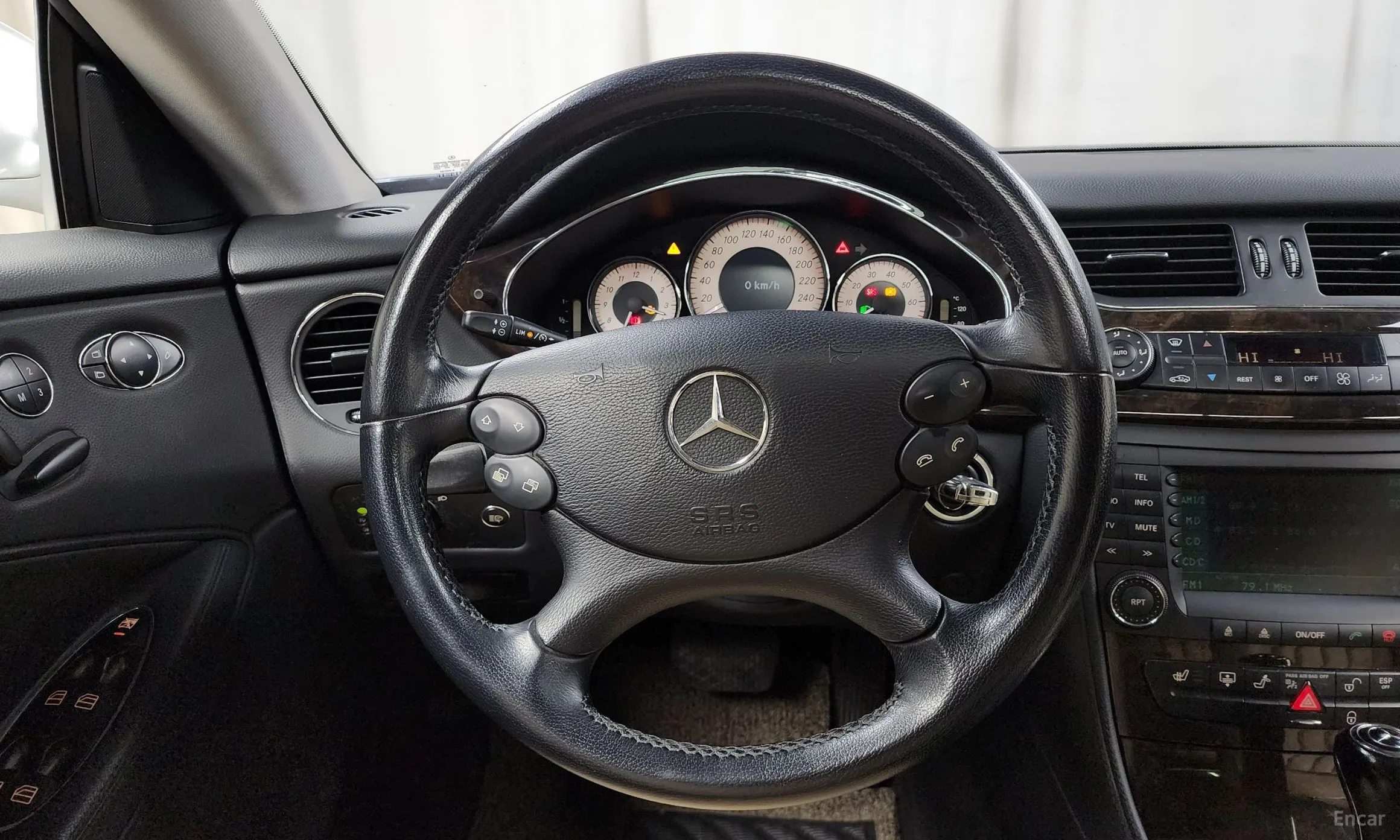 Mercedes Benz CLS-Class W219 превью 13