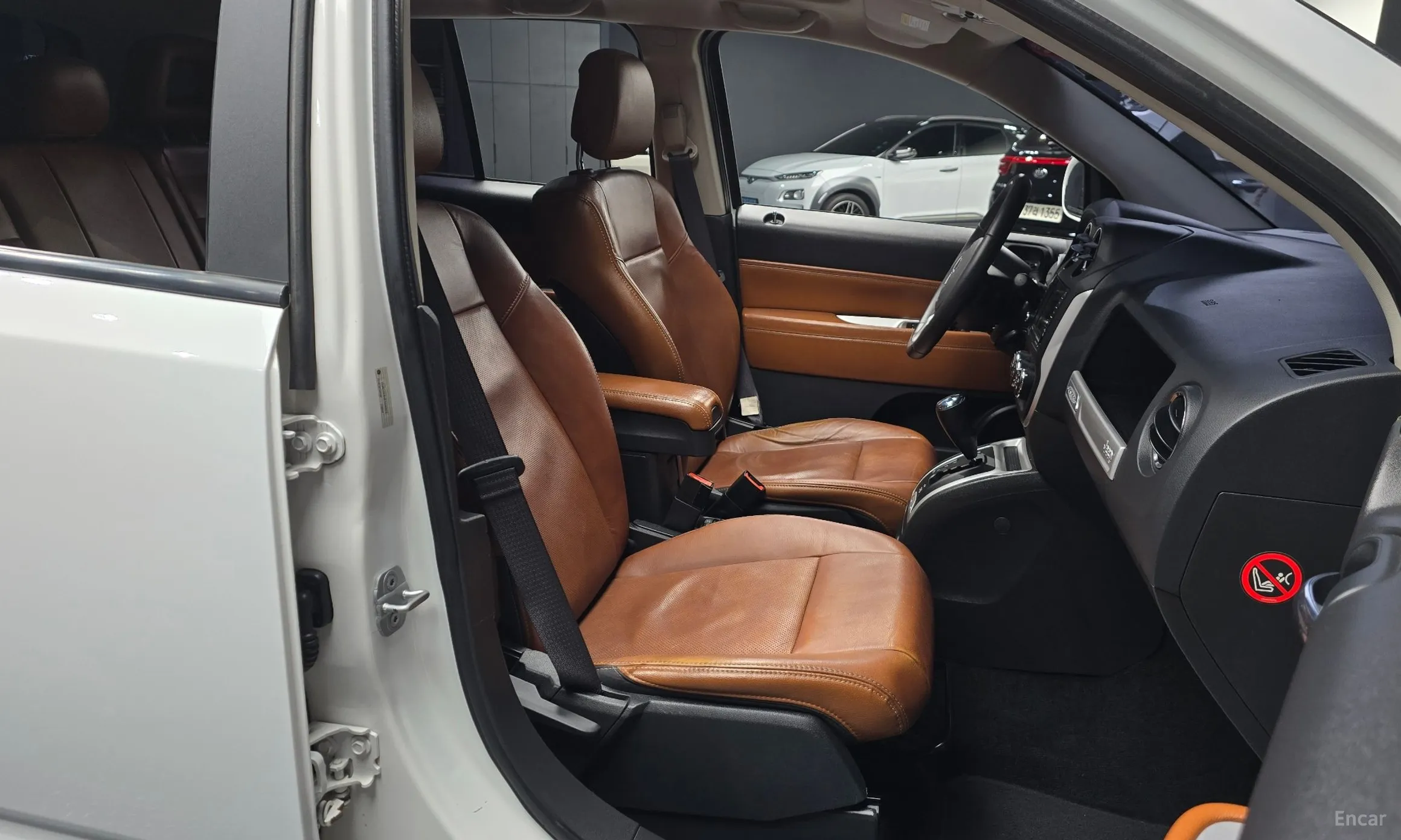Jeep Compass превью 10