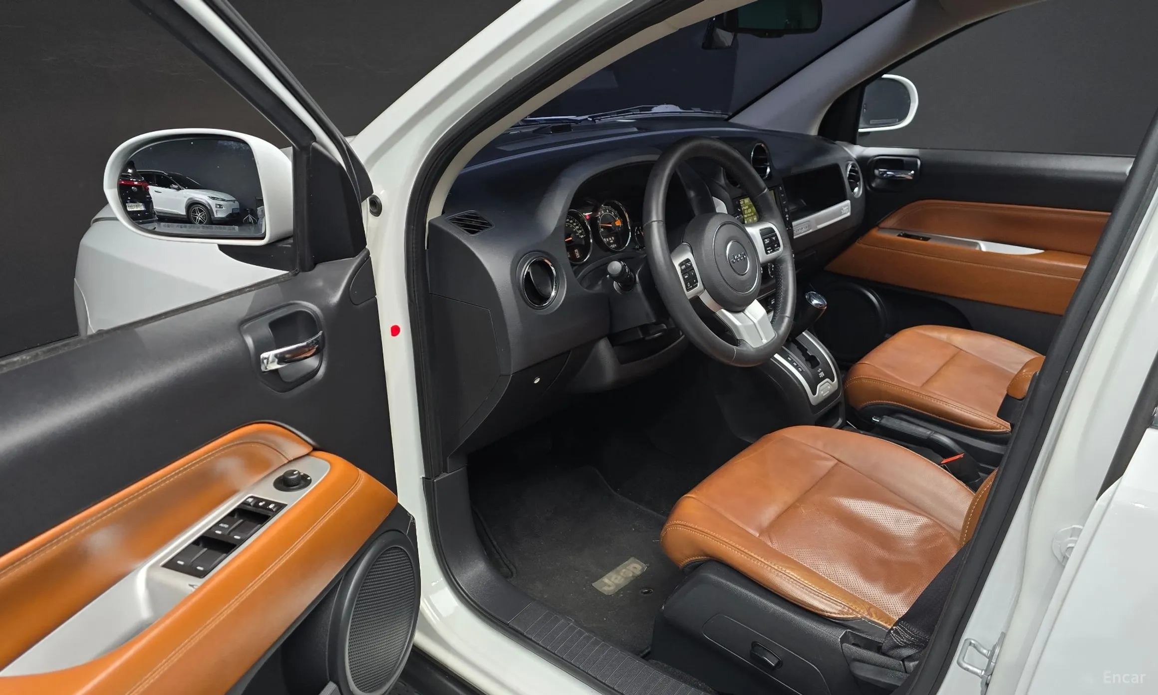 Jeep Compass превью 11