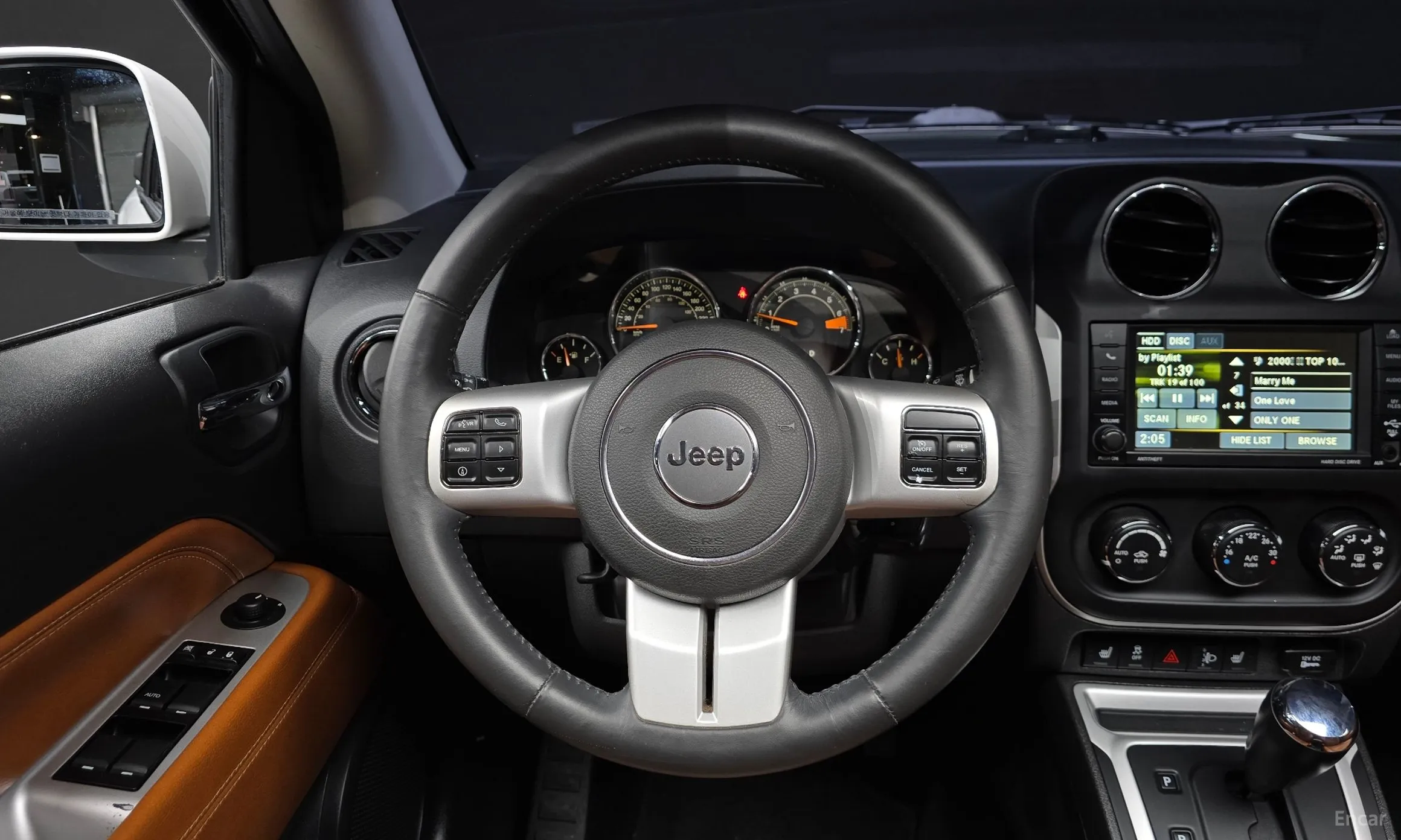 Jeep Compass превью 13