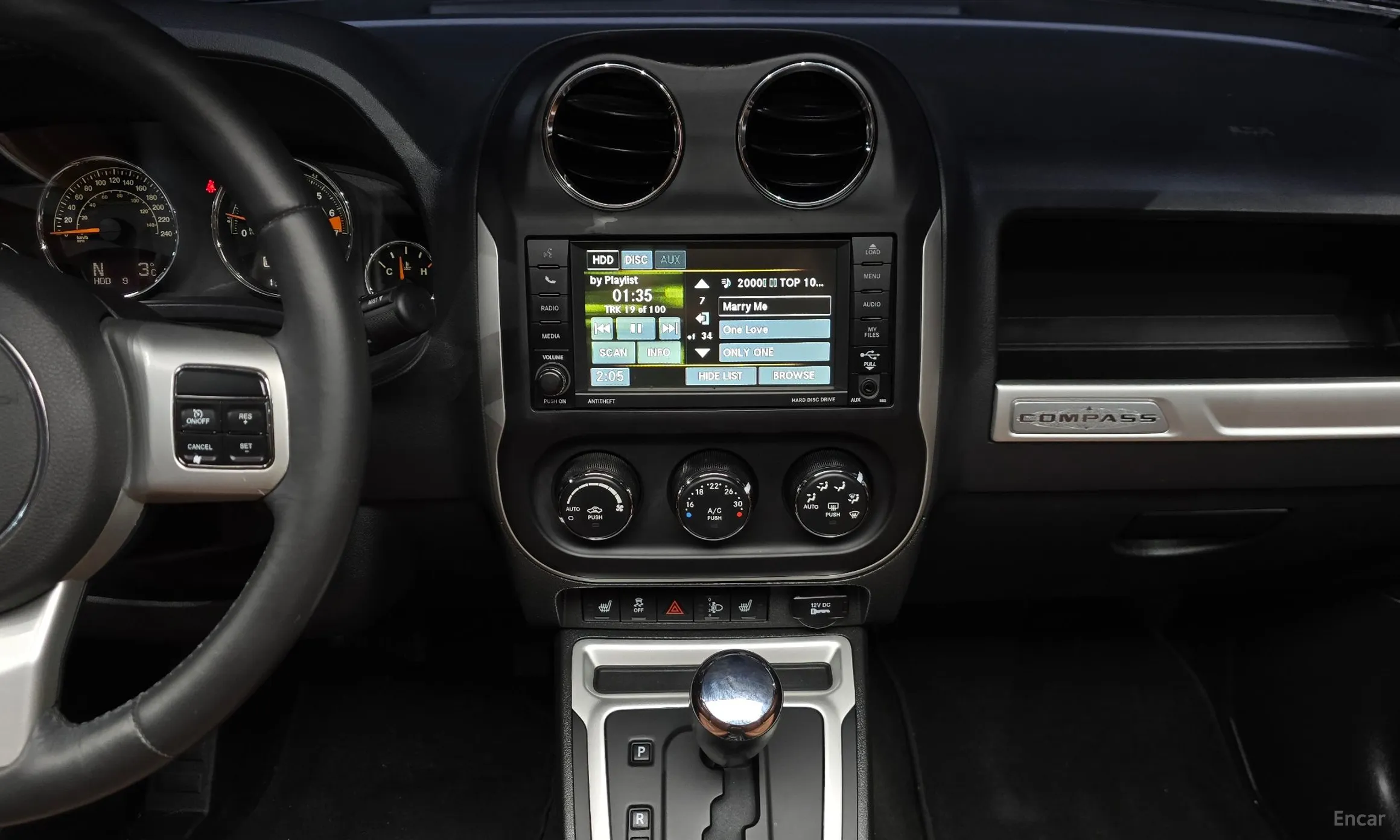 Jeep Compass превью 15