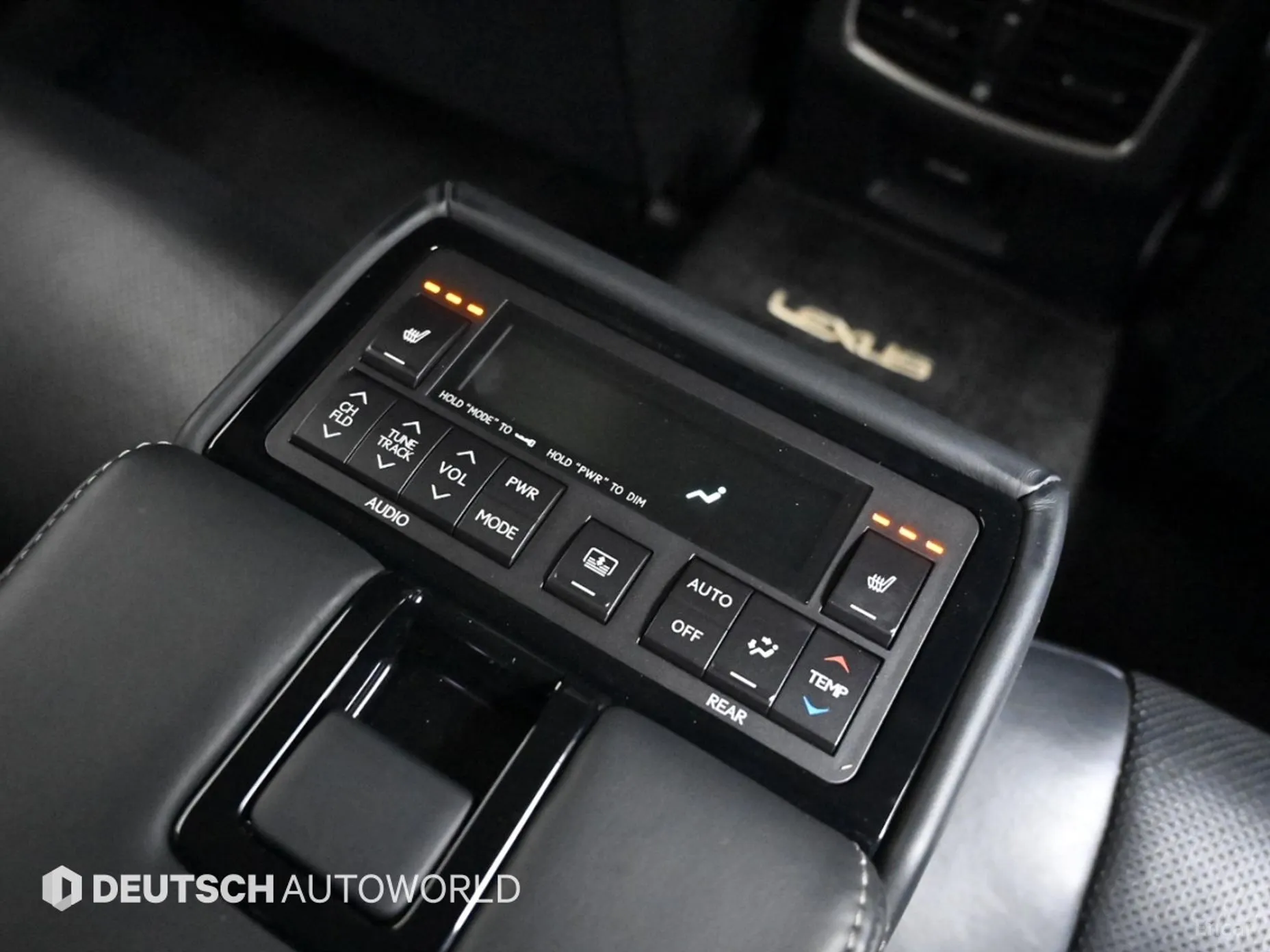 Lexus New GS350 превью 16