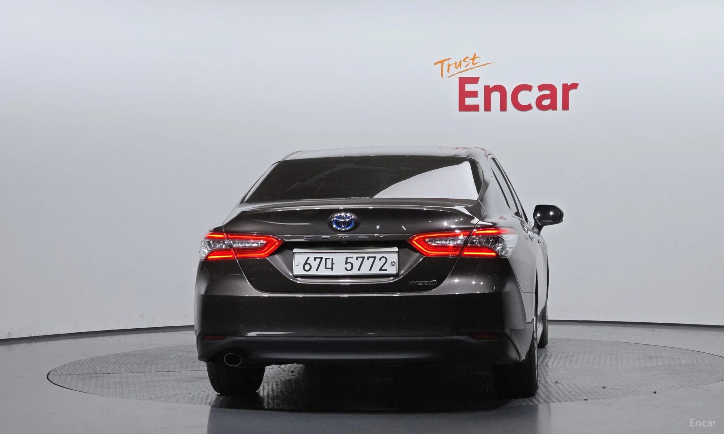 Toyota Camry (XV70) превью 4
