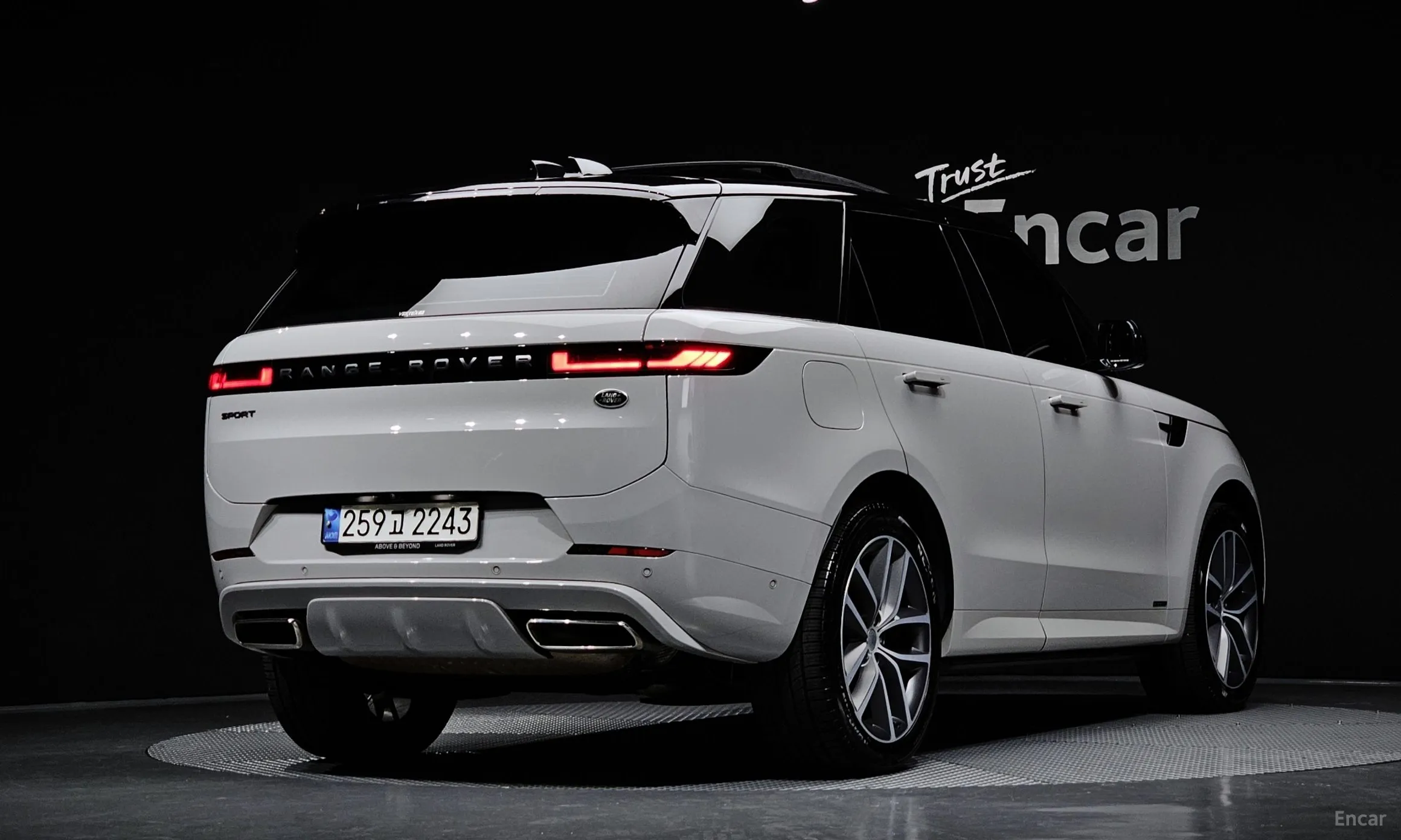 Land Rover Range Rover Sport 3rd Generation