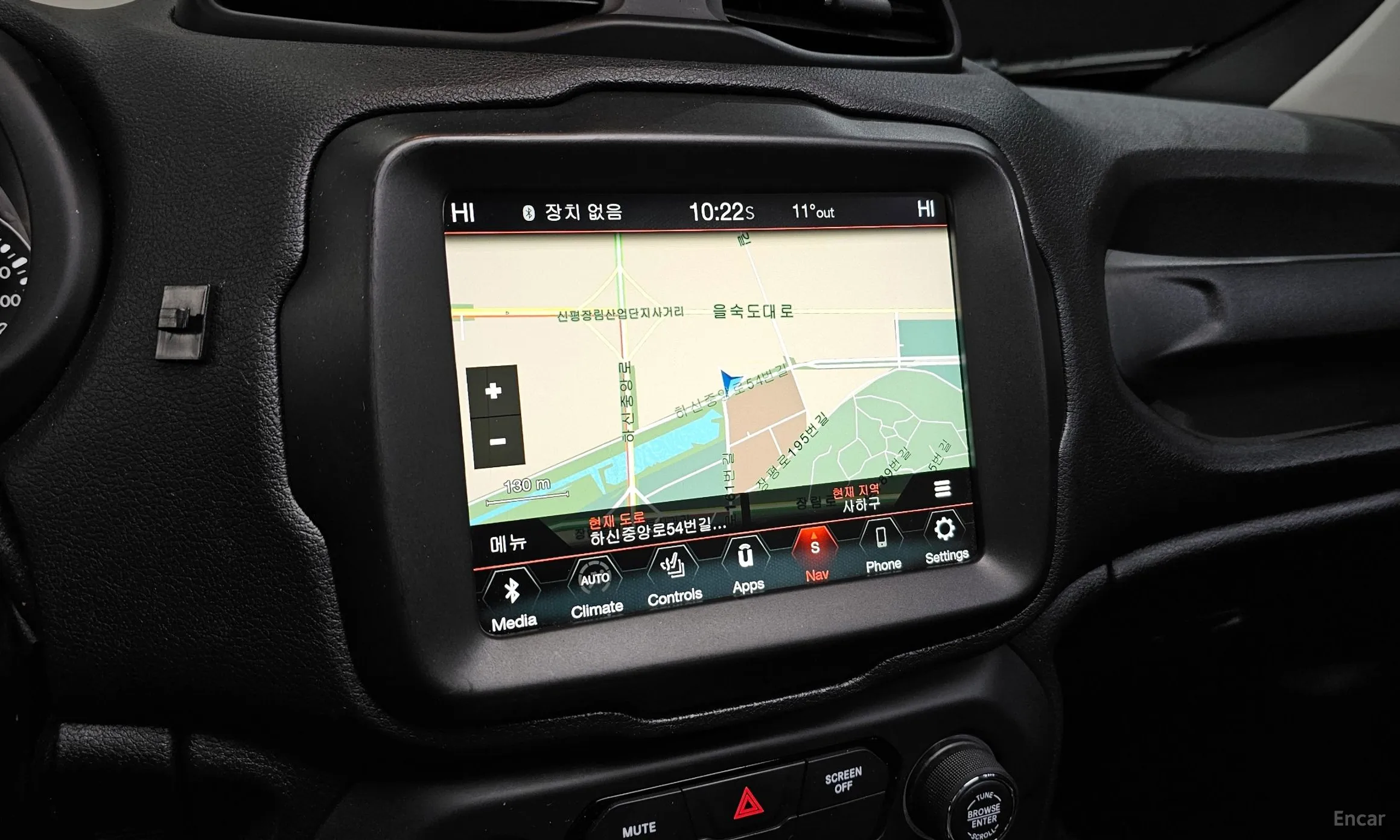 Jeep Renegade превью 14