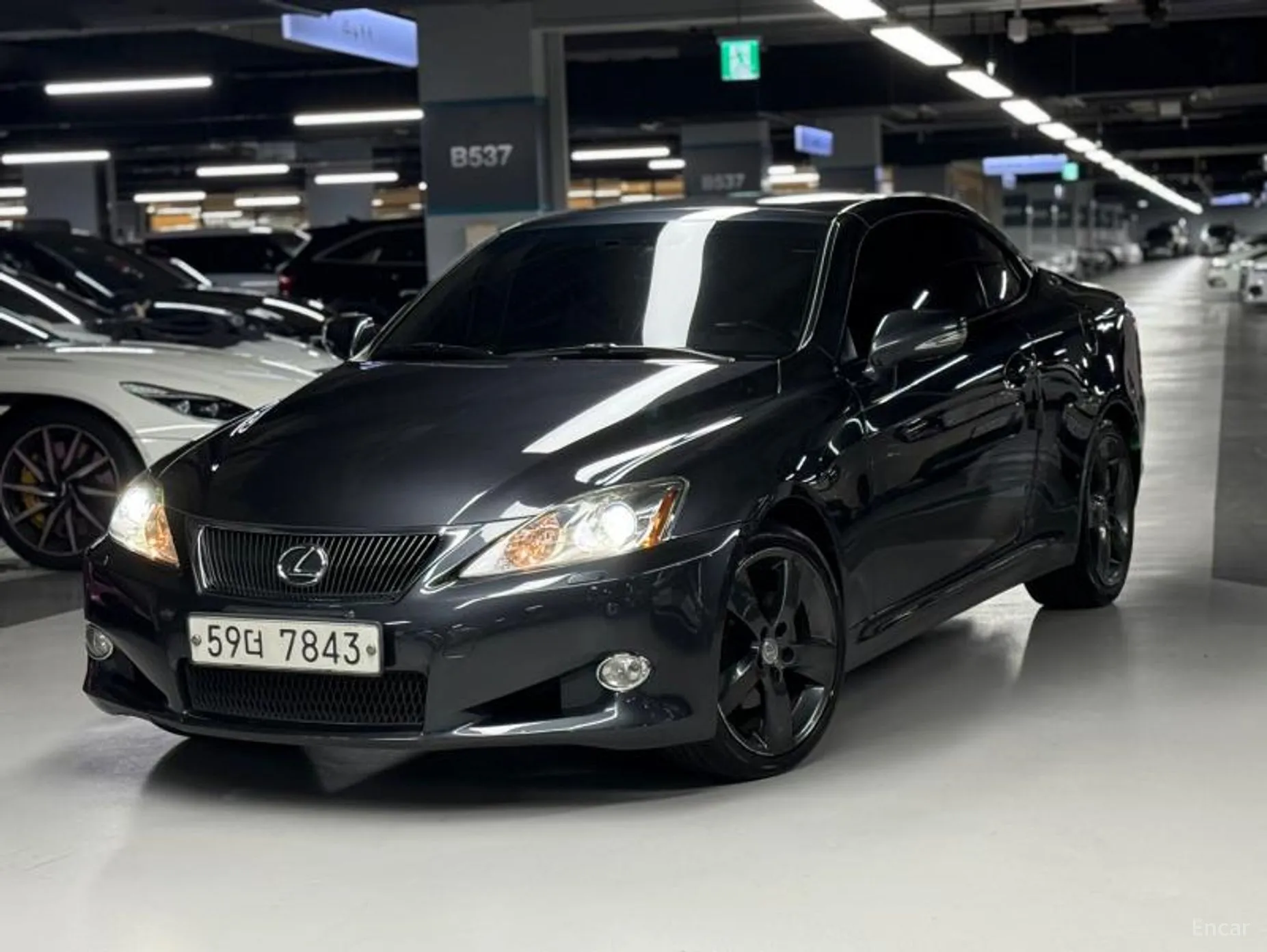 Lexus IS250 превью 19