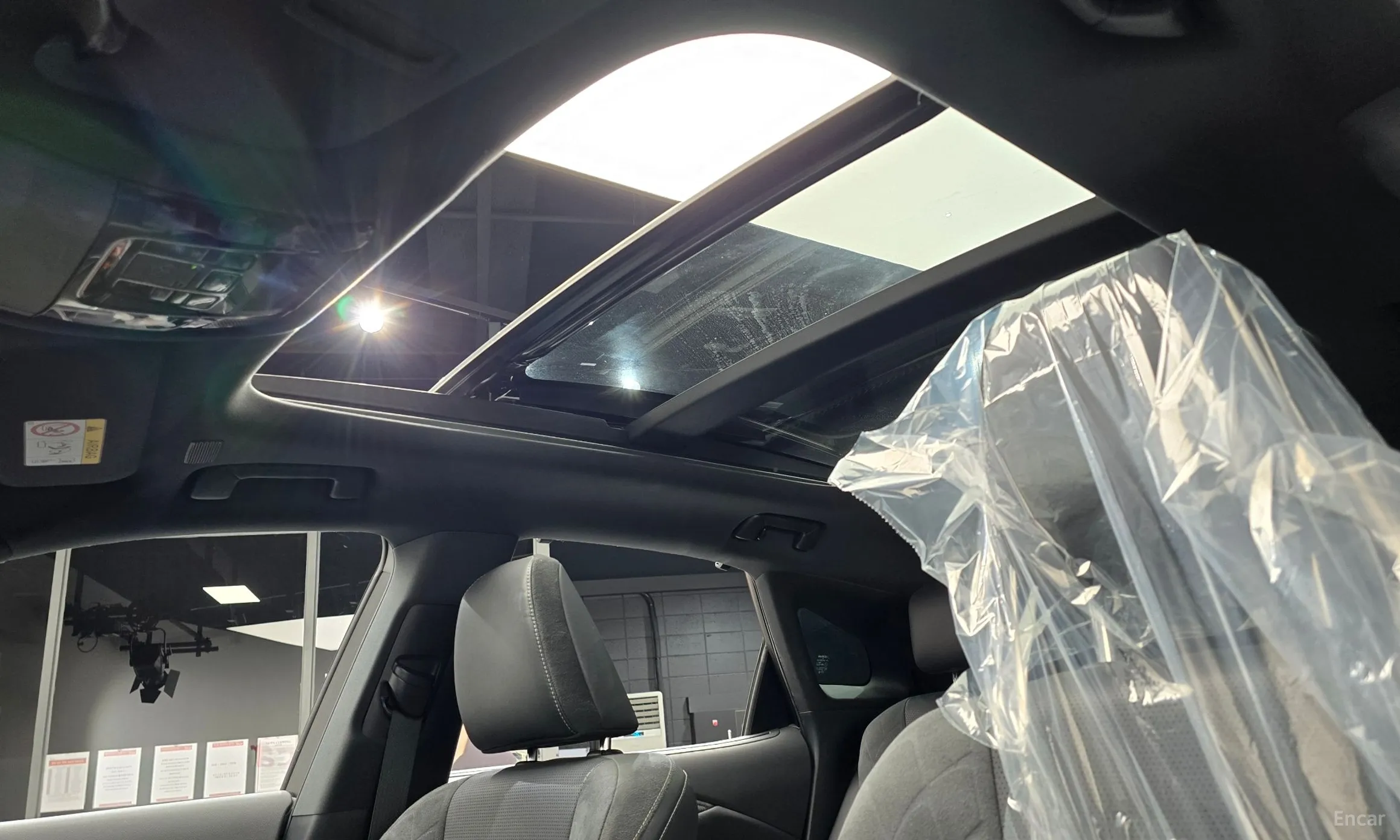 Lexus RX450h + 5th Gen превью 19