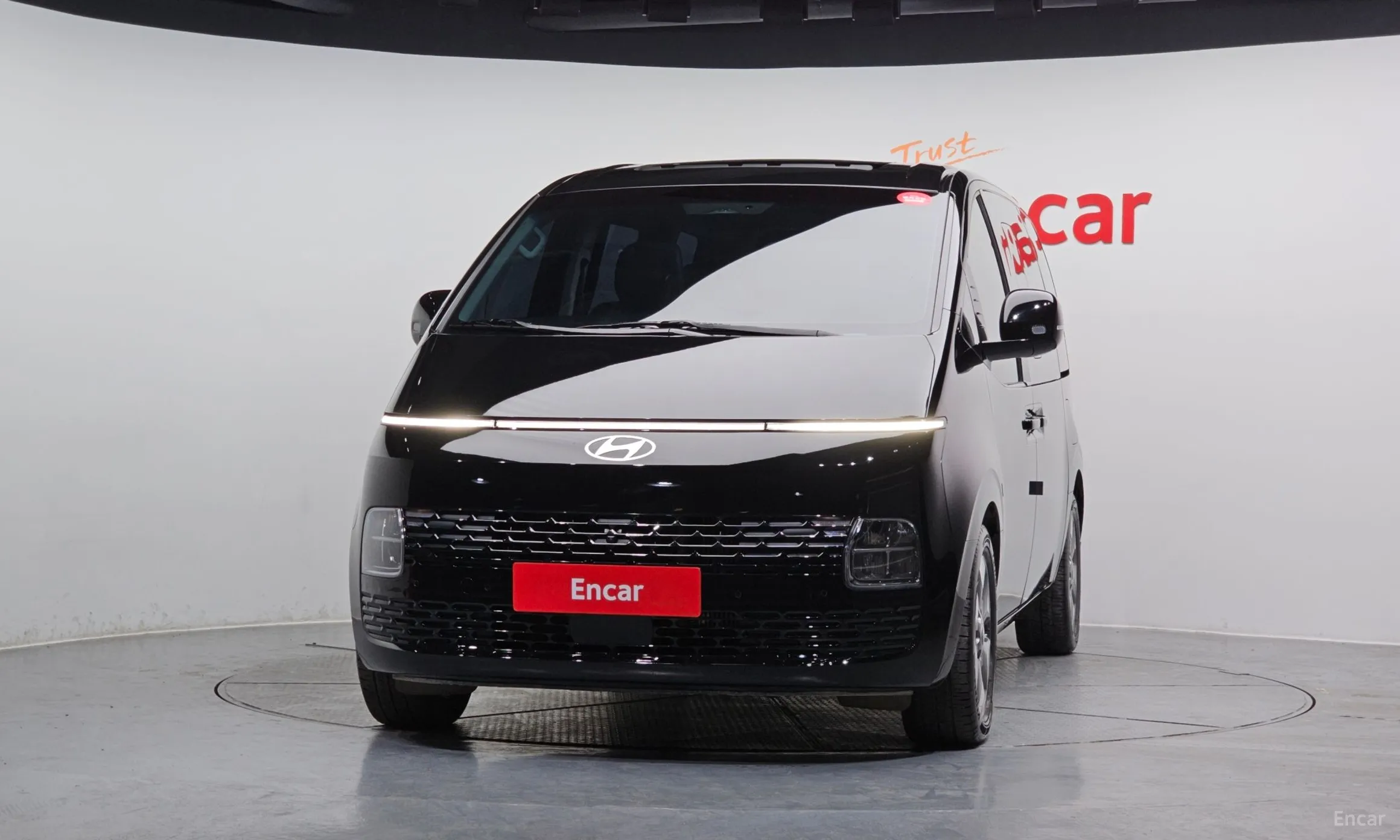 Hyundai Staria превью 3