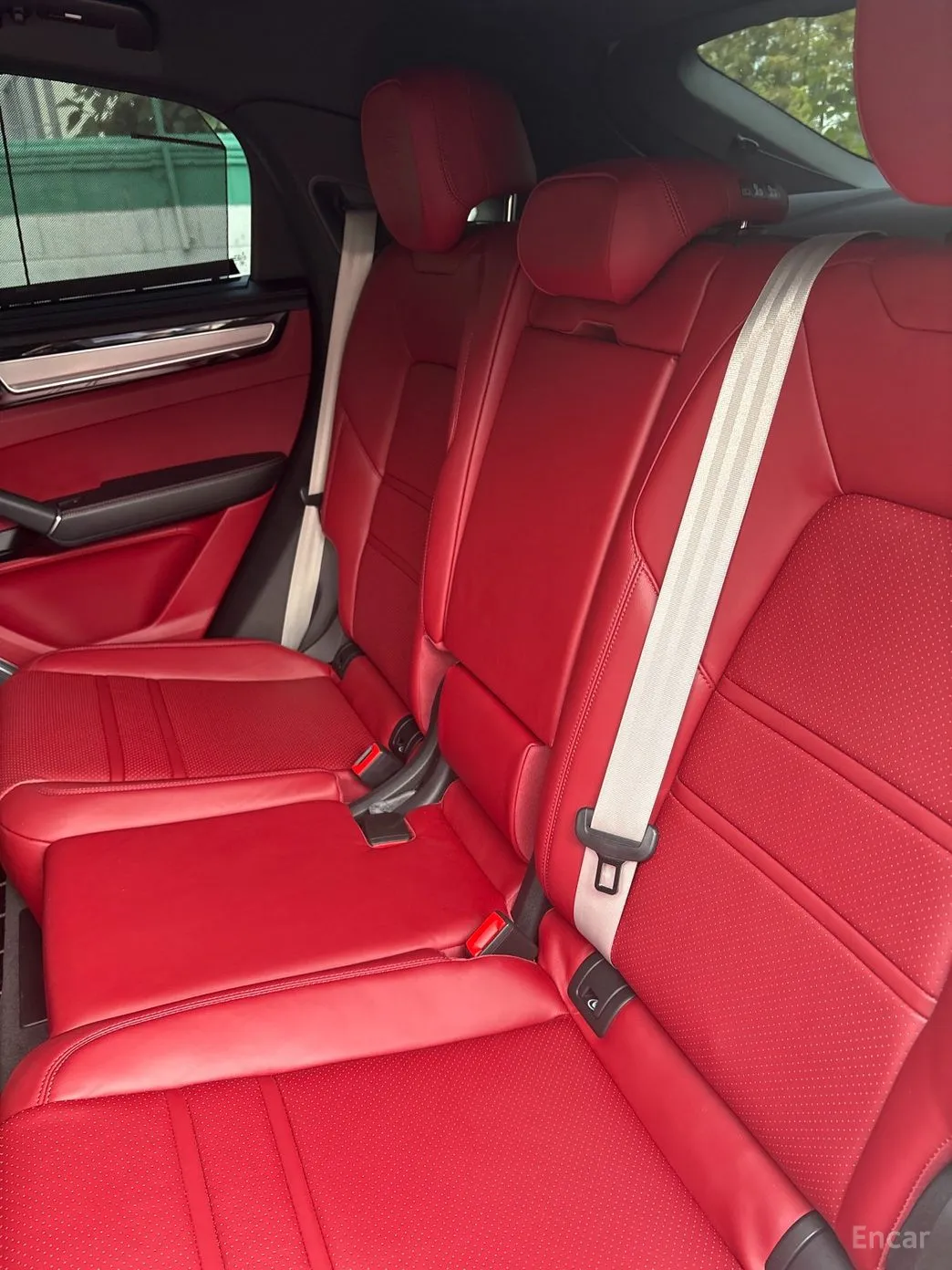 Porsche Cayenne (PO536) превью 16