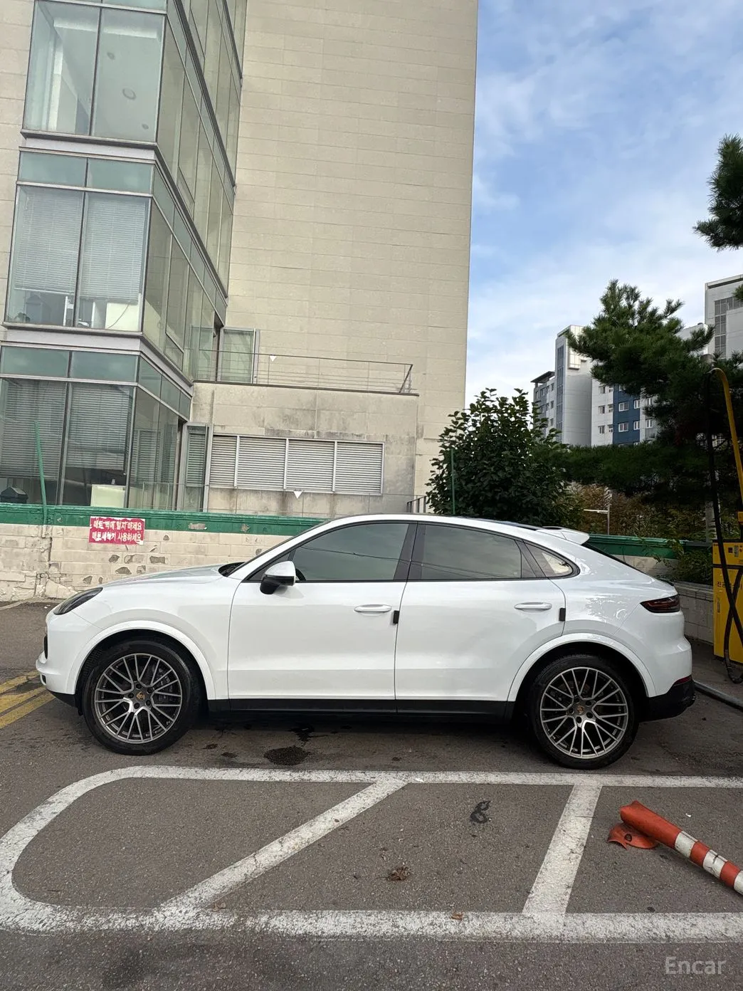 Porsche Cayenne (PO536) превью 3