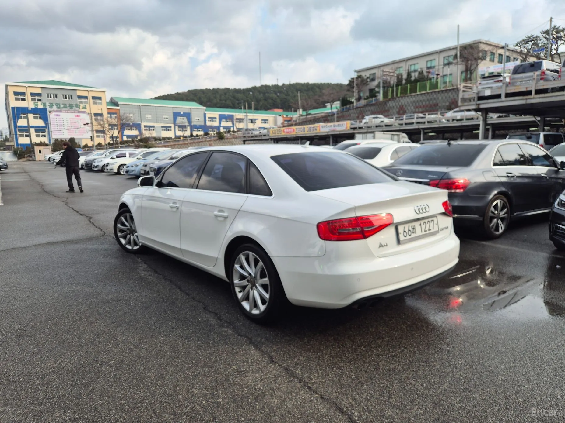 Audi New A4 превью 3