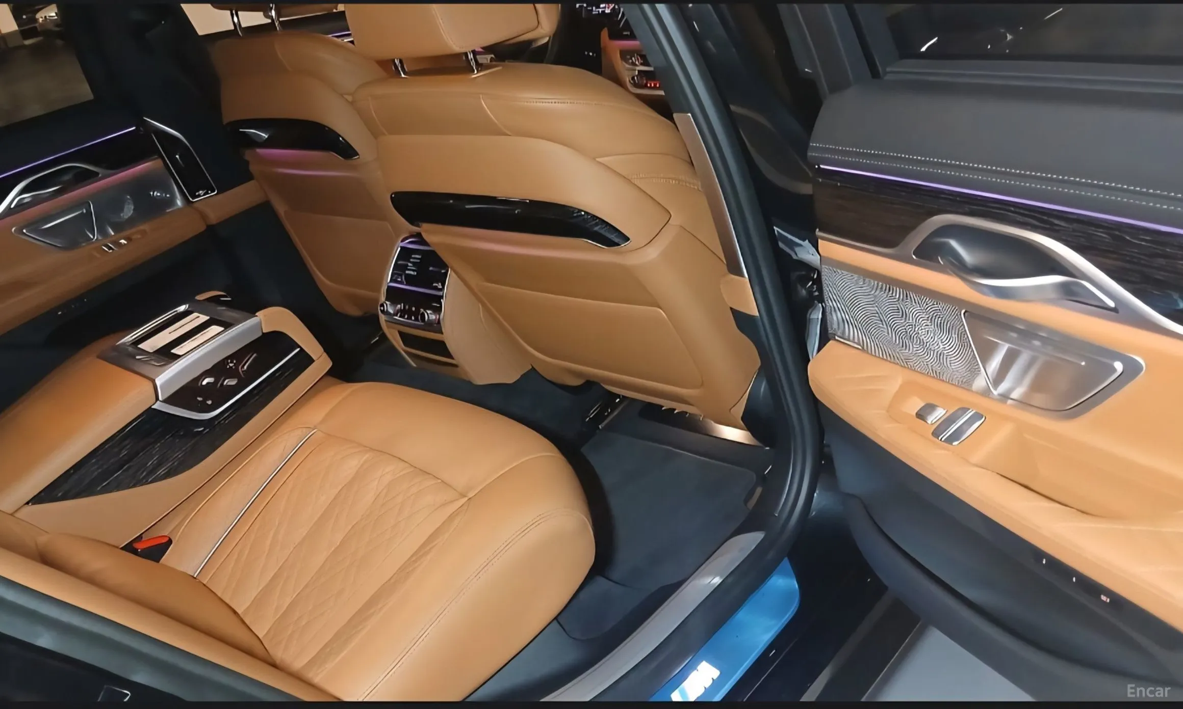BMW 7 Series (G11) превью 7