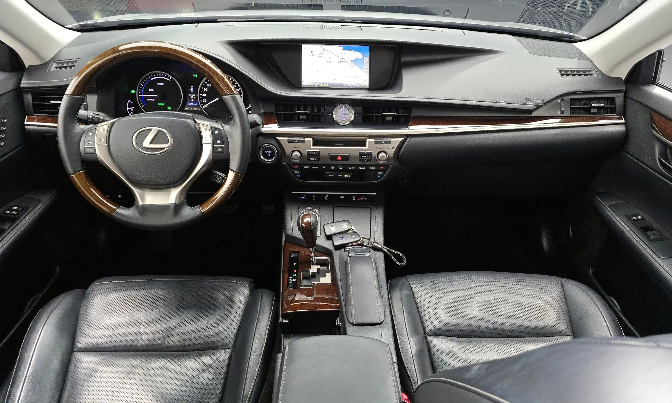 Lexus New ES300h превью 7
