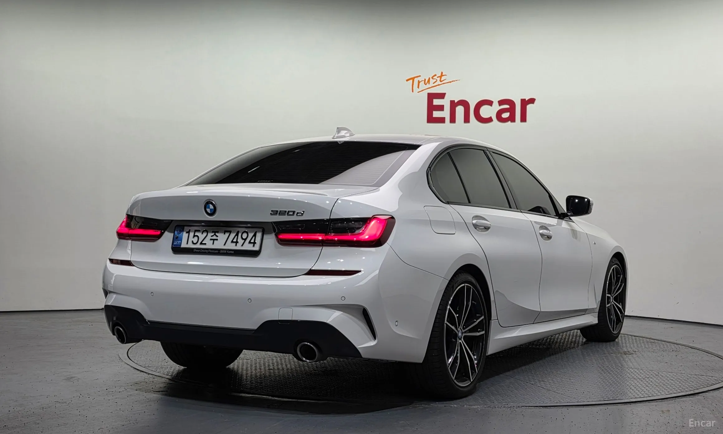 BMW 3 Series (G20) превью 2