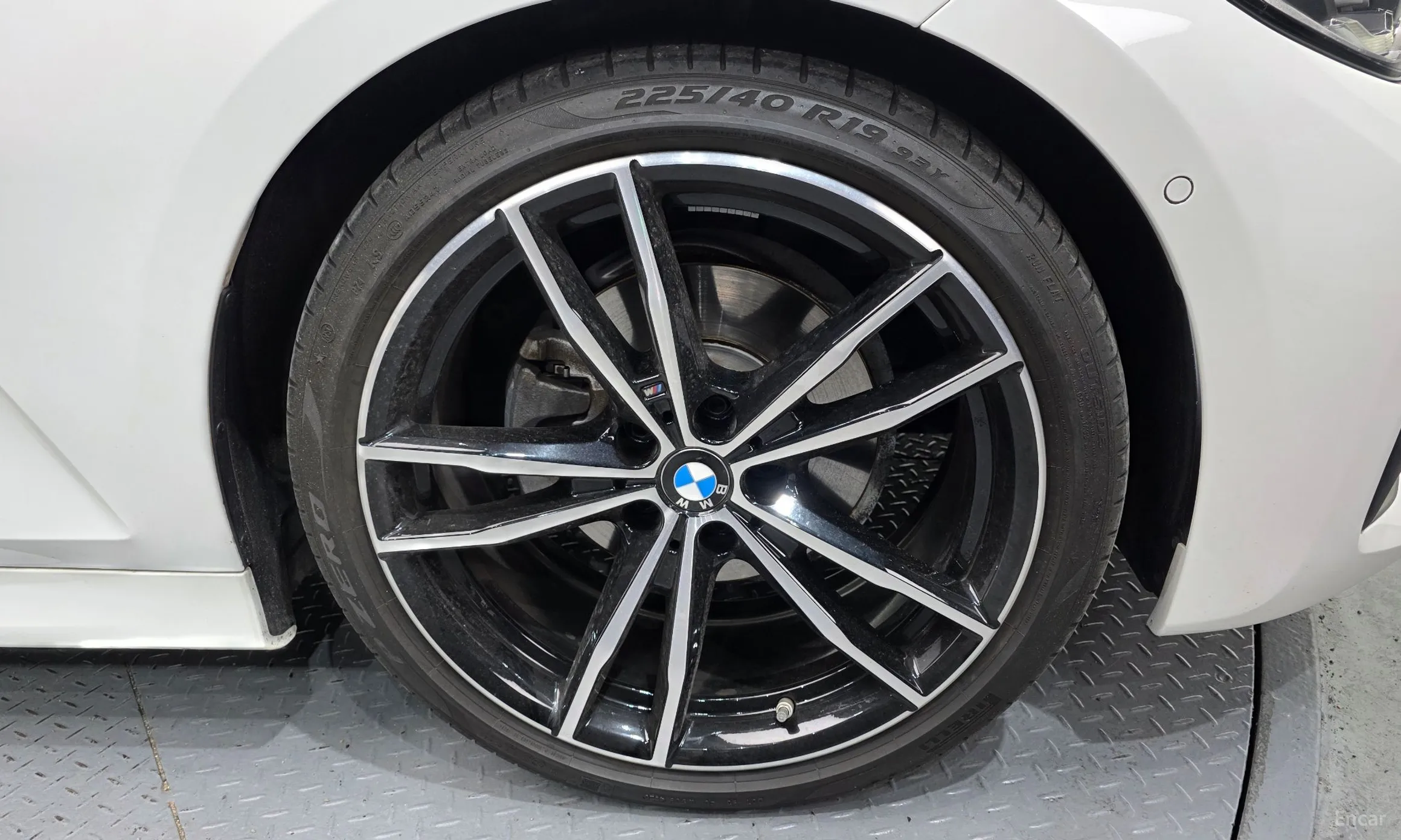 BMW 3 Series (G20) превью 5