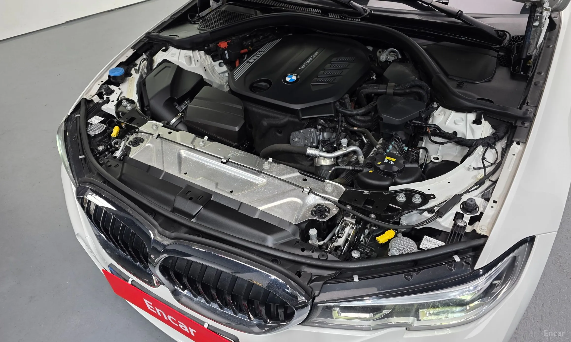 BMW 3 Series (G20) превью 6