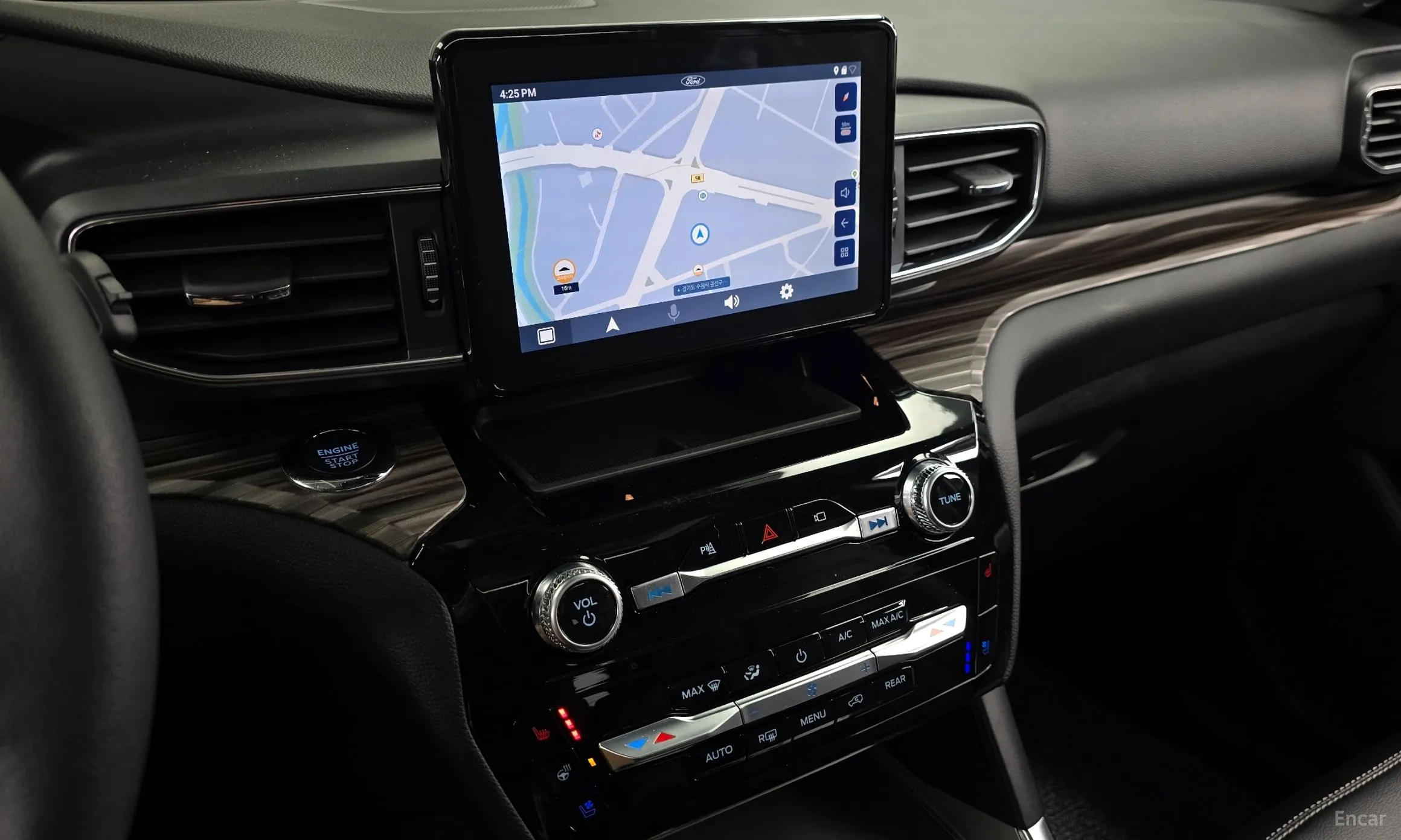 Ford Explorer 6th Generation превью 14