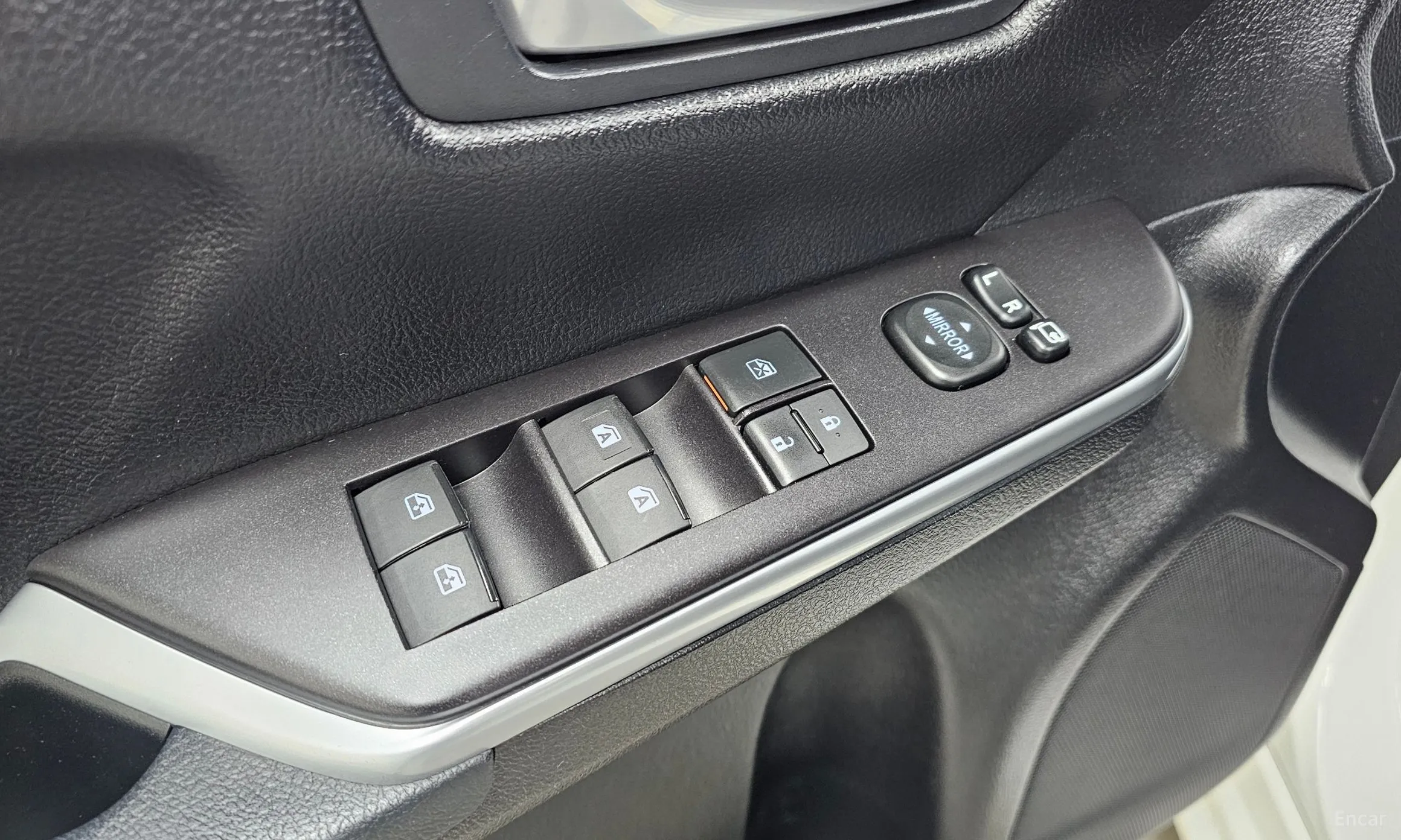 Toyota New Camry превью 14