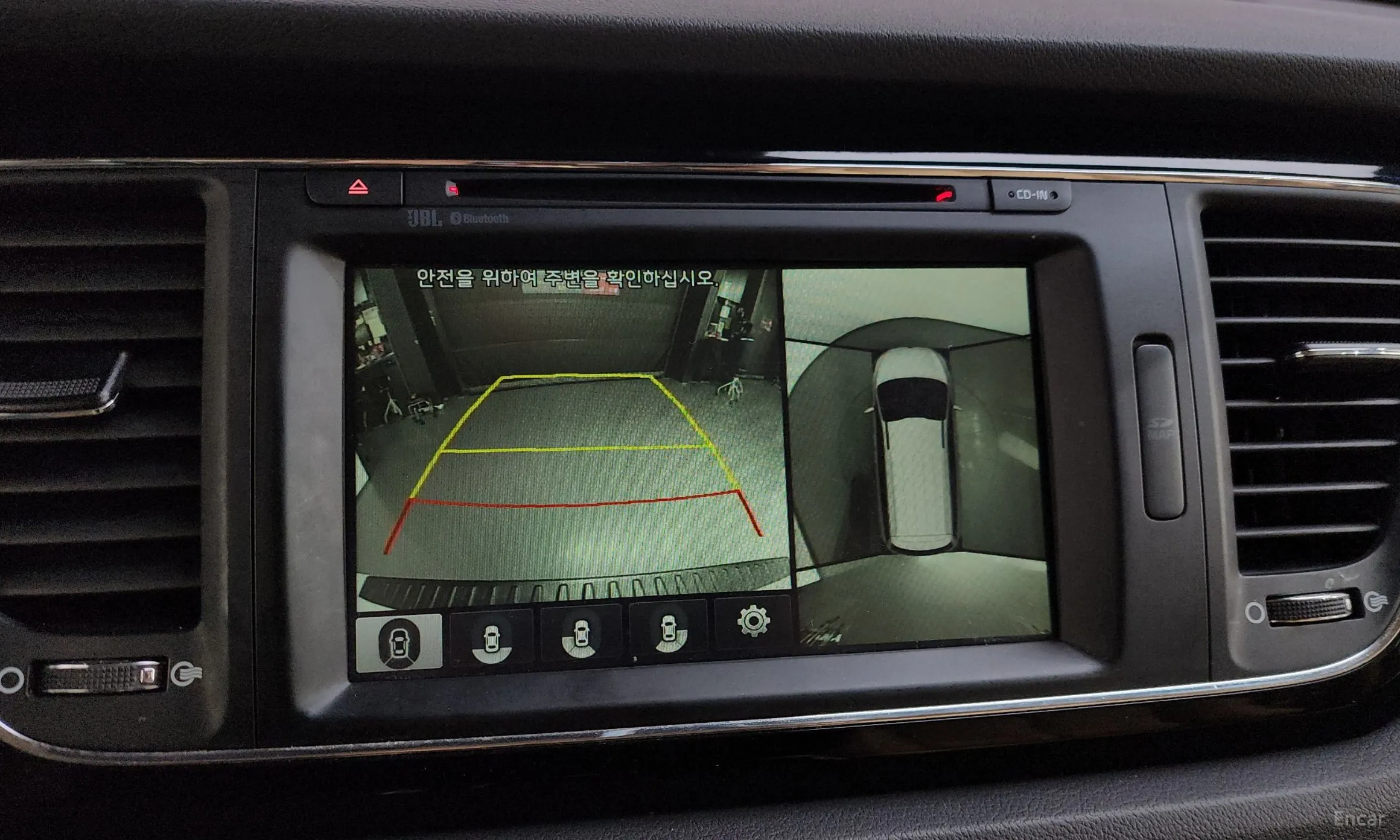 Kia Carnival превью 15