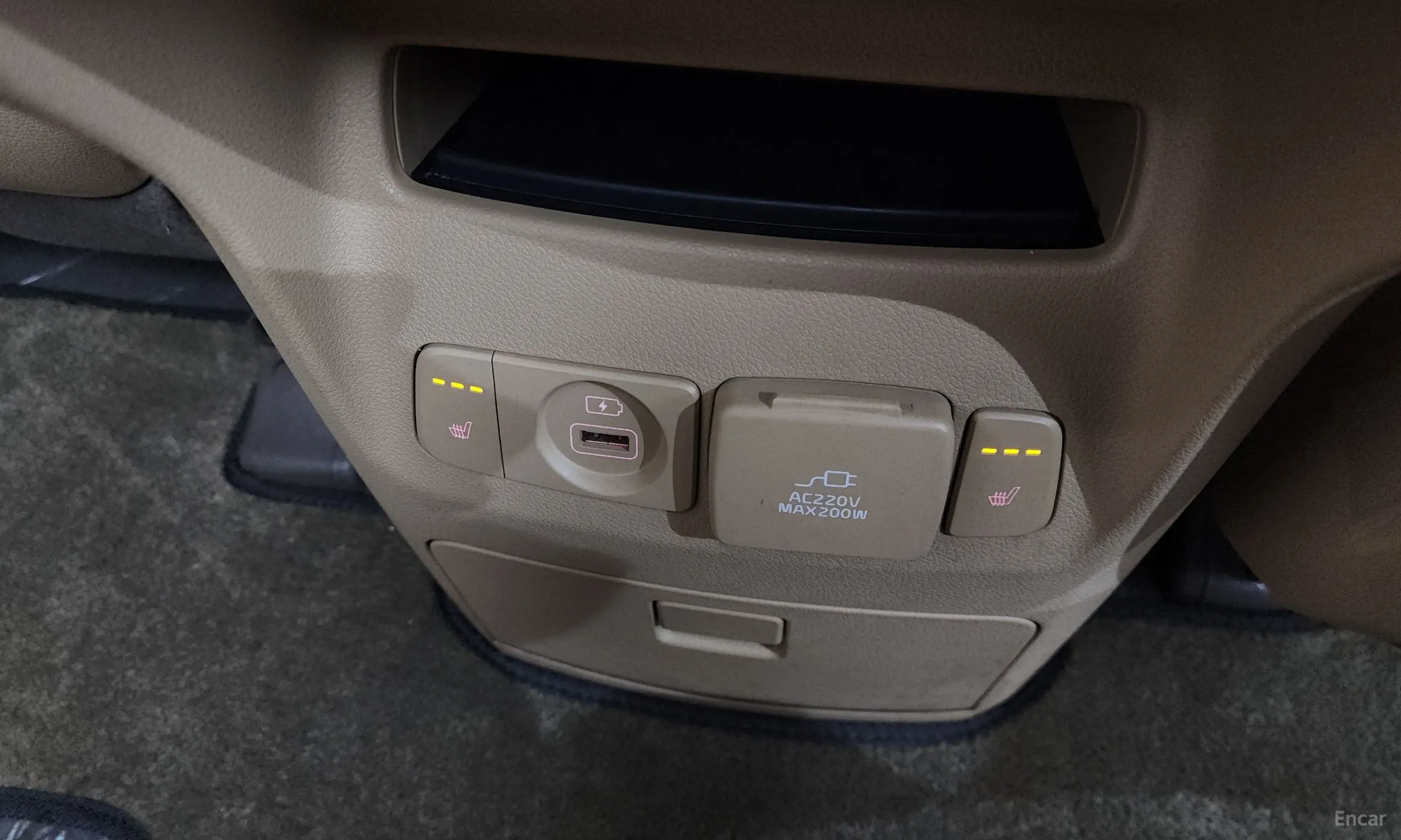 Kia Carnival превью 18