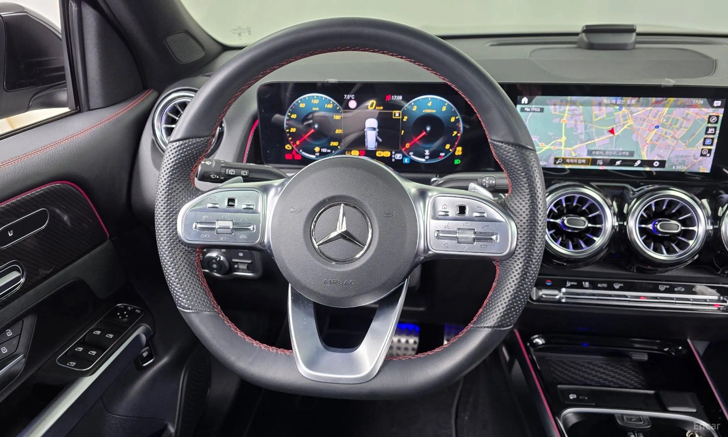 Mercedes Benz GLB-Class X247 превью 13