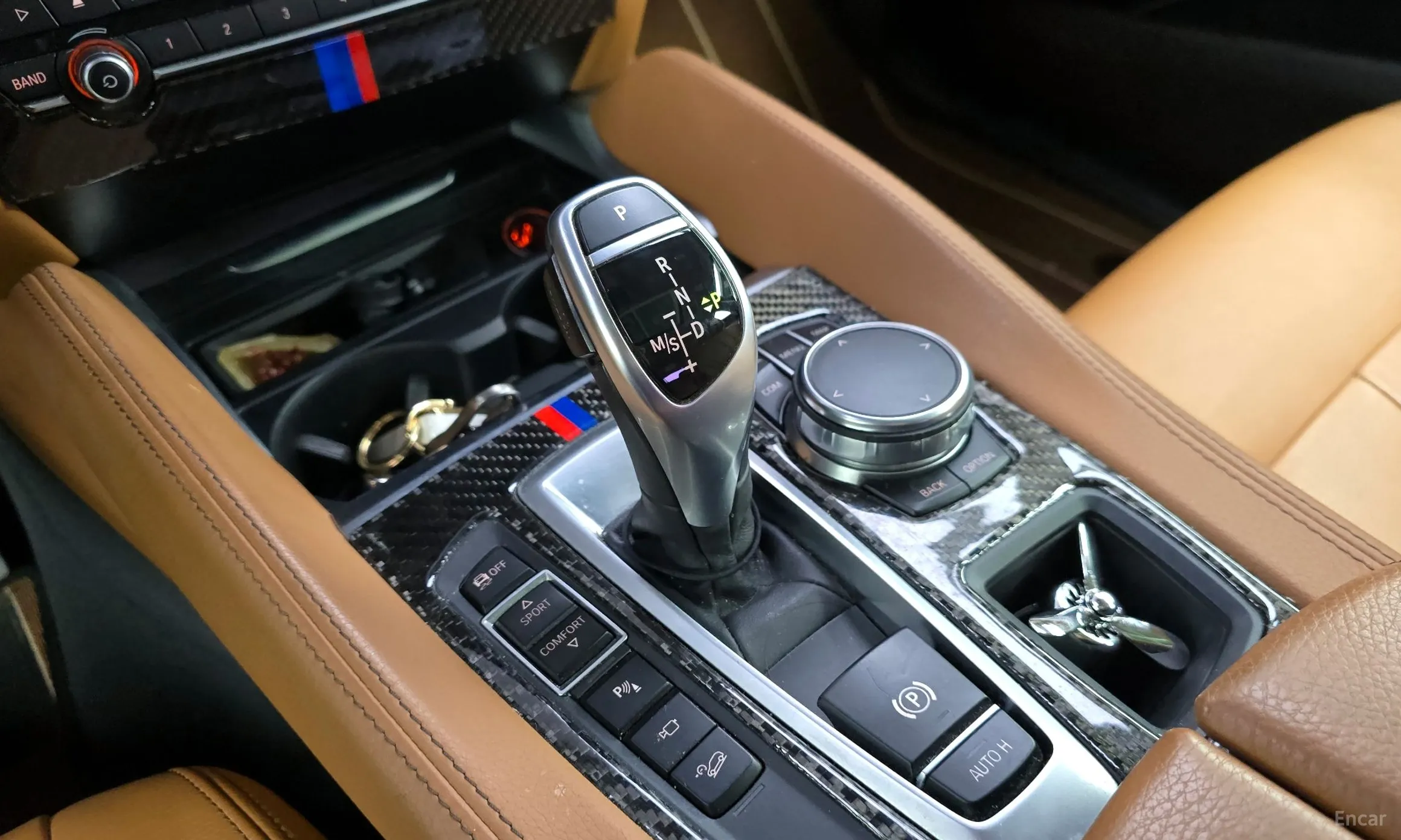 BMW X6 (F16) превью 9