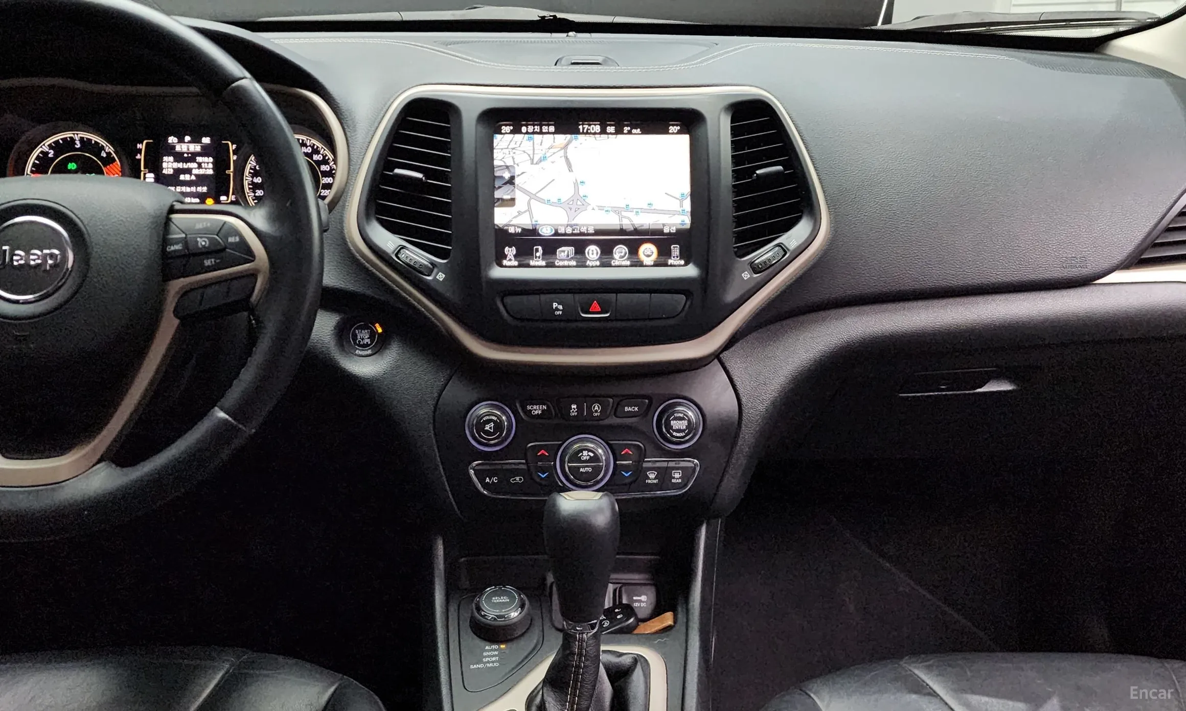 Jeep Cherokee (KL) превью 14