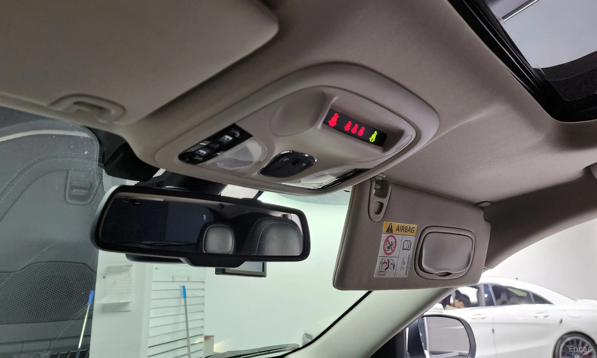 Jeep Cherokee (KL) превью 19