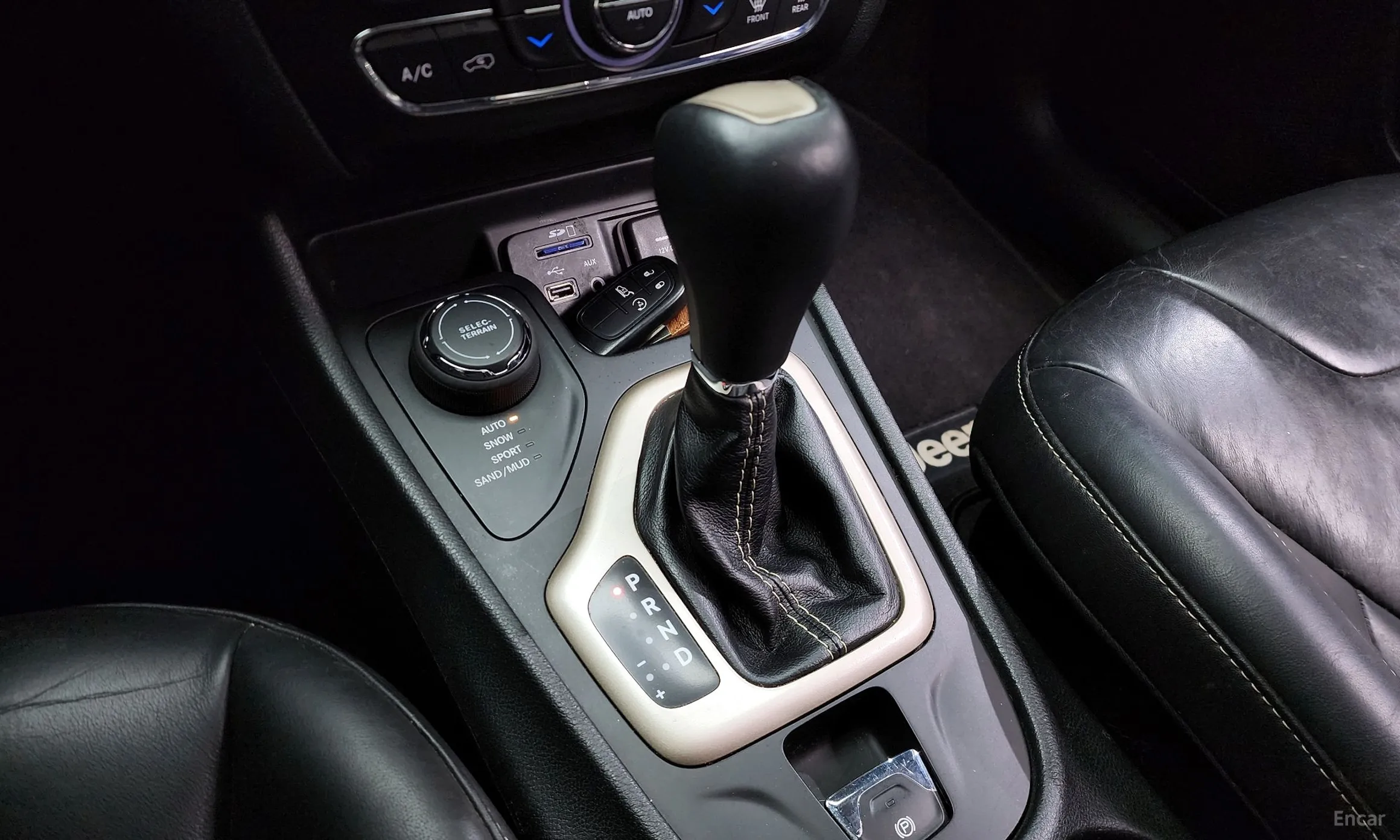 Jeep Cherokee (KL) превью 9
