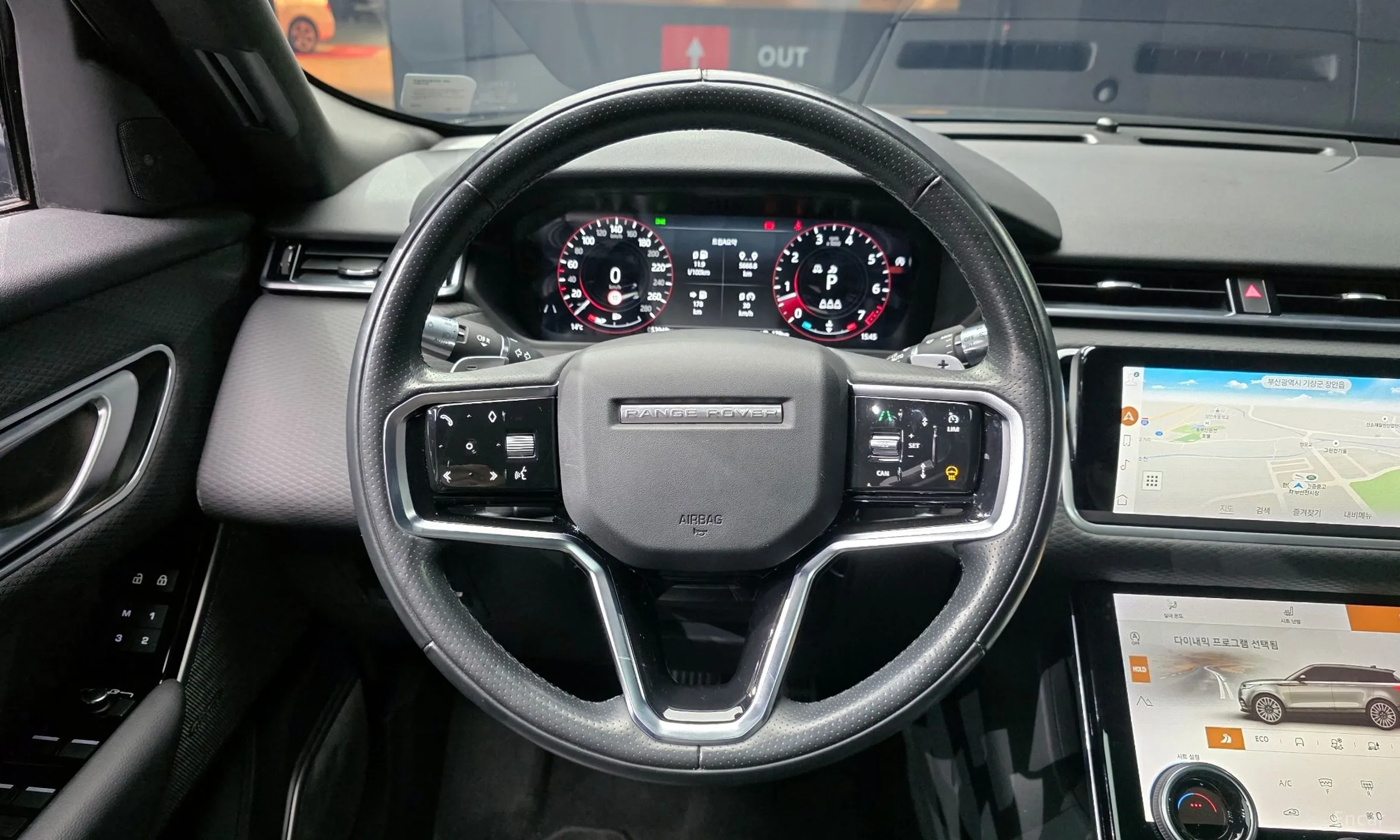 Land Rover Range Rover Bella превью 13