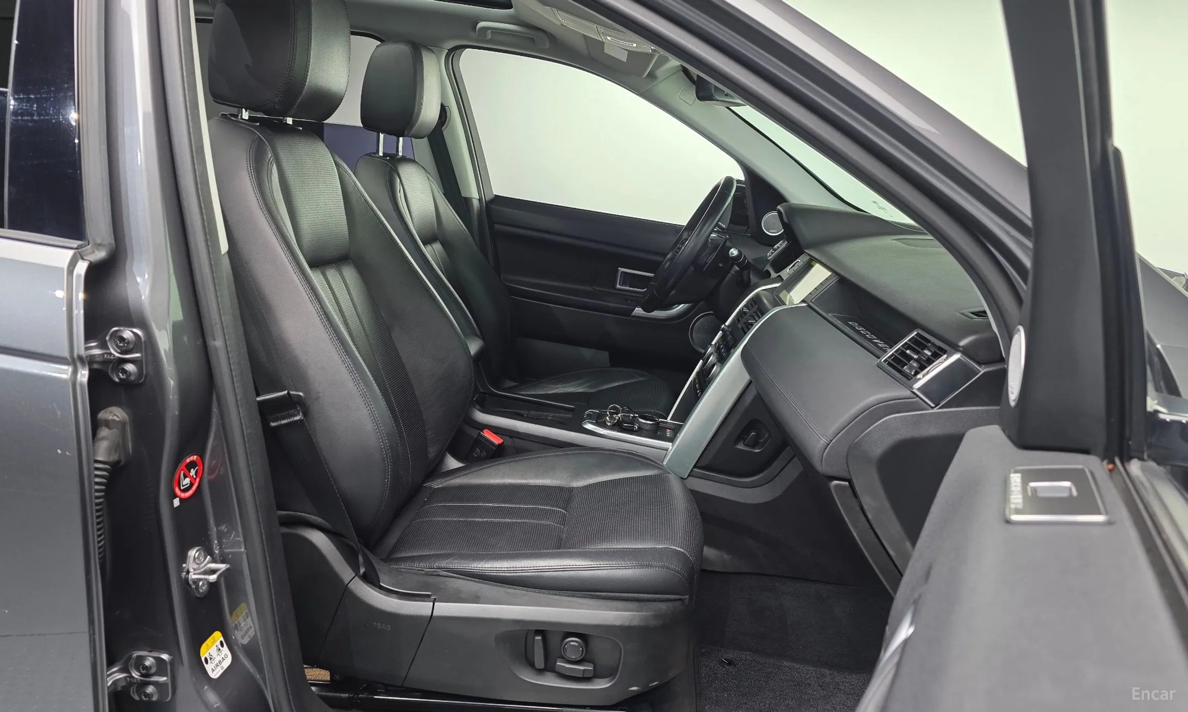 Land Rover Discovery Sports превью 10