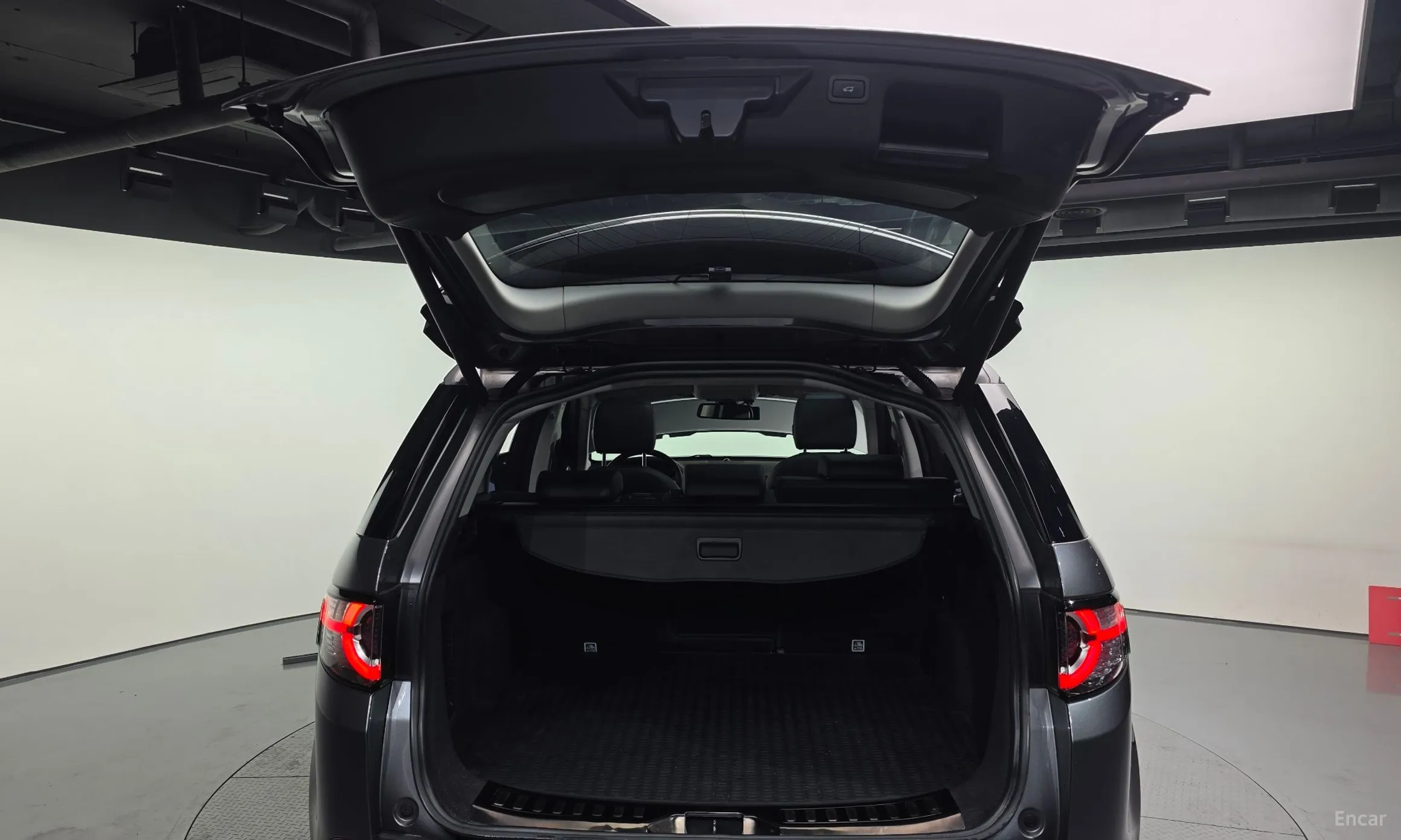 Land Rover Discovery Sports превью 20