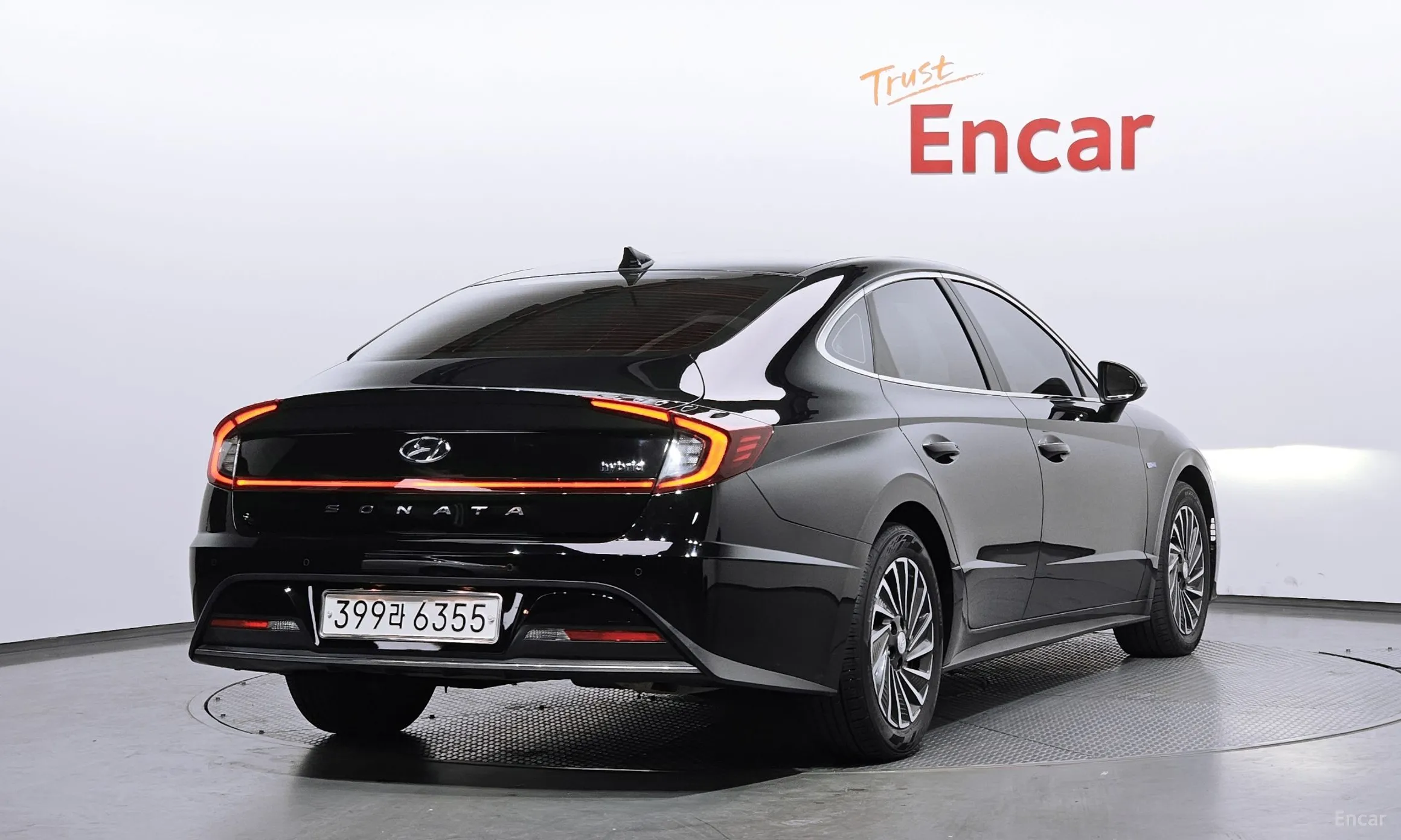 Hyundai Sonata Hybrid (DN8)
