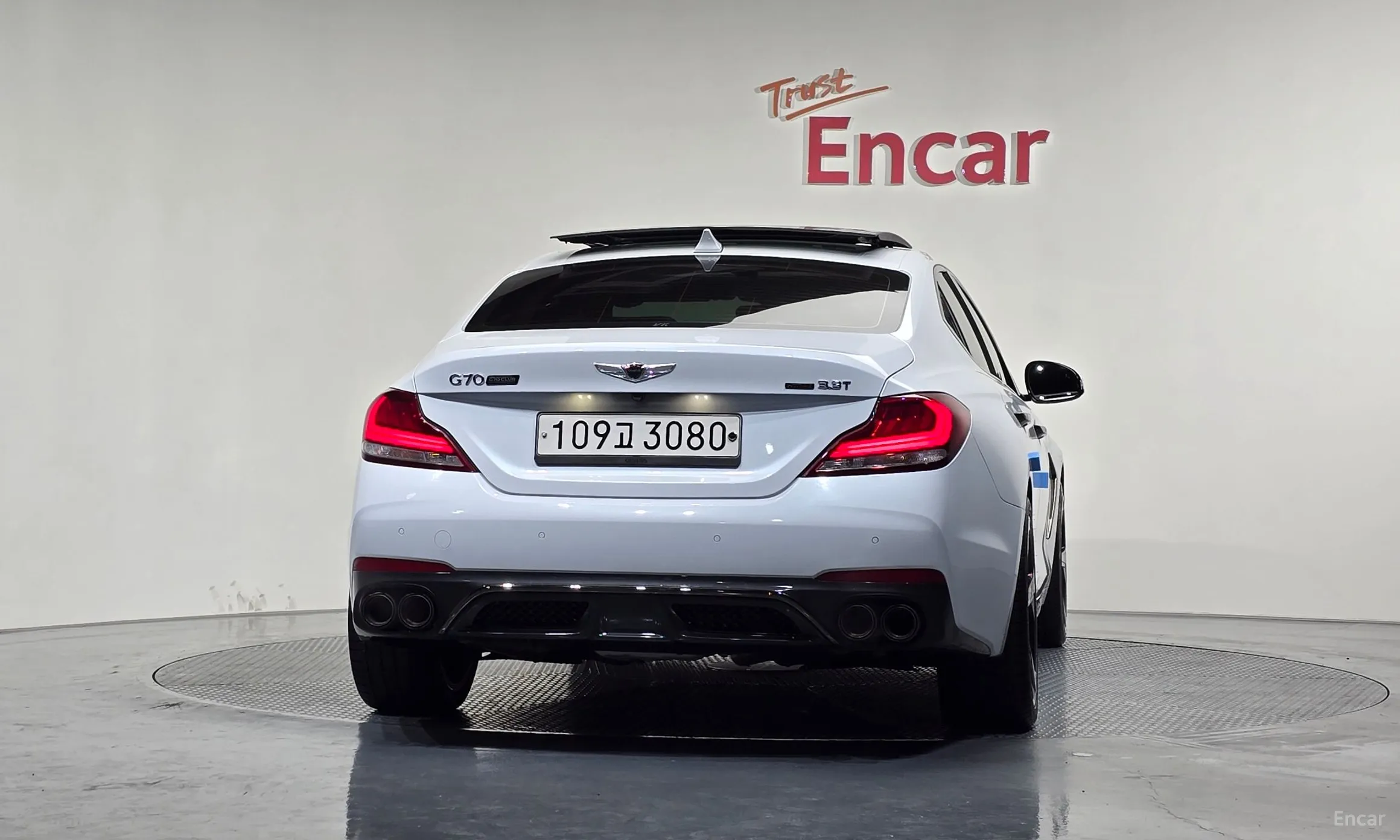 Genesis G70 превью 4